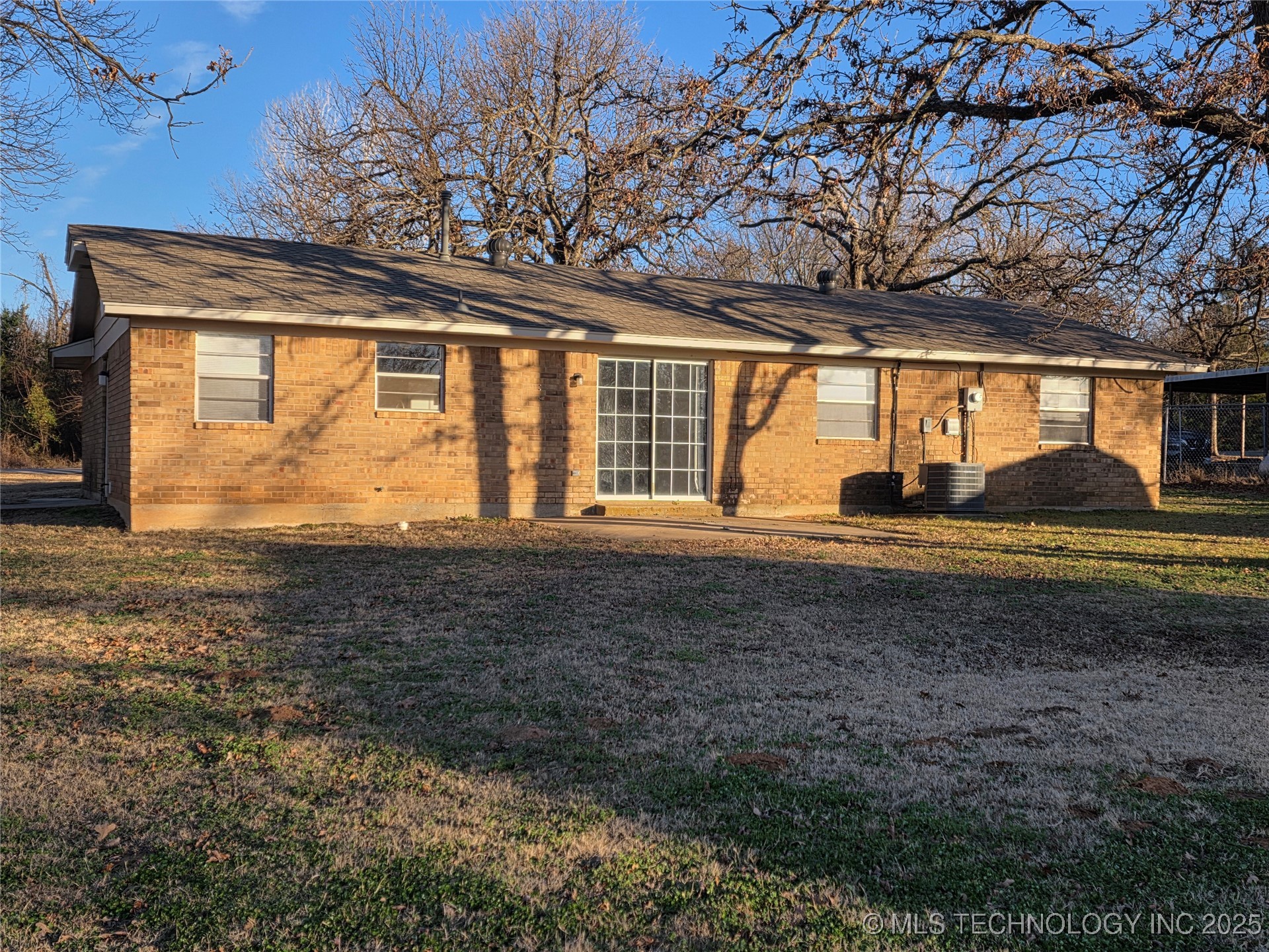 116 Connolly Property Photo 5