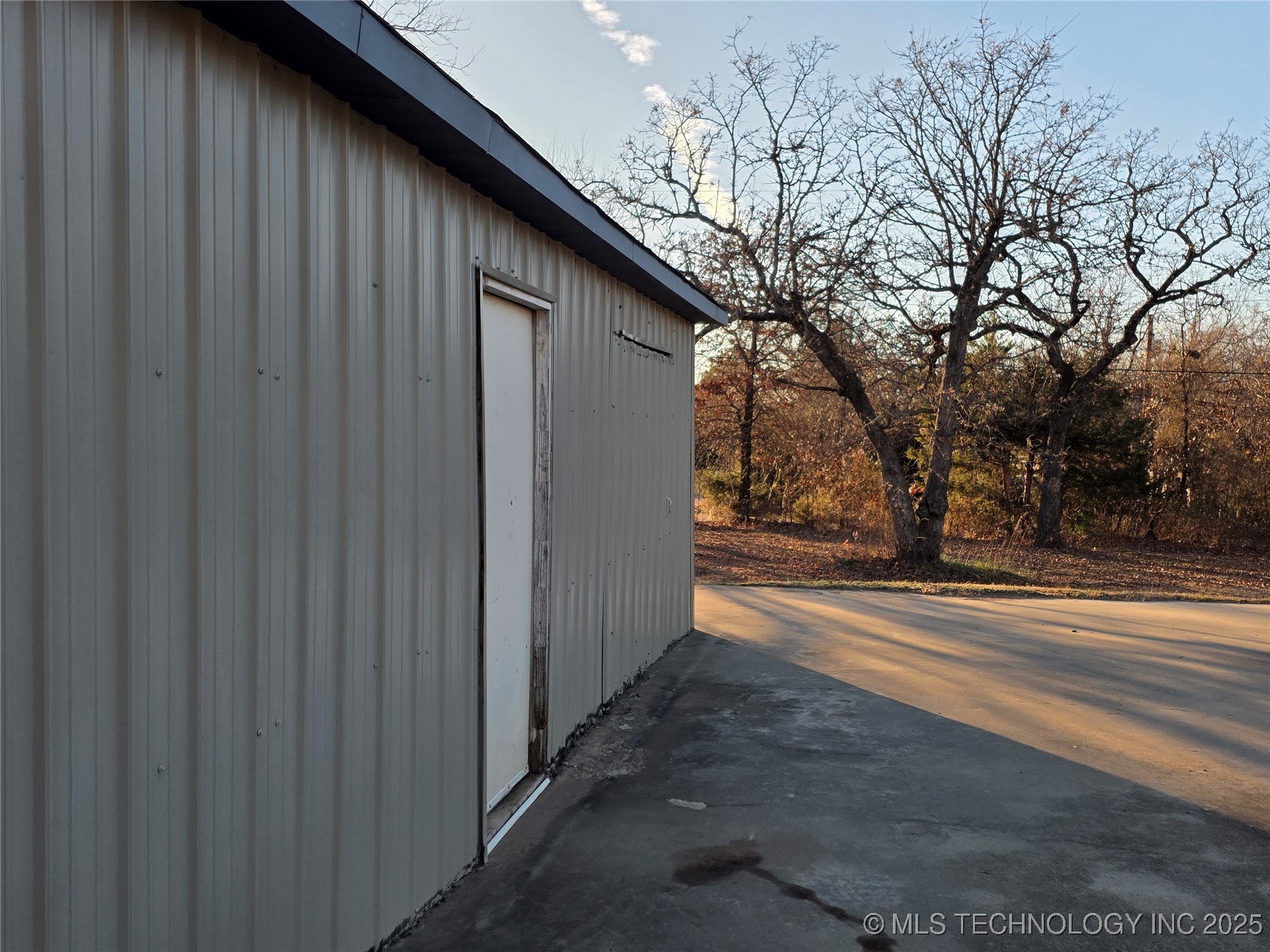 116 Connolly Property Photo 7