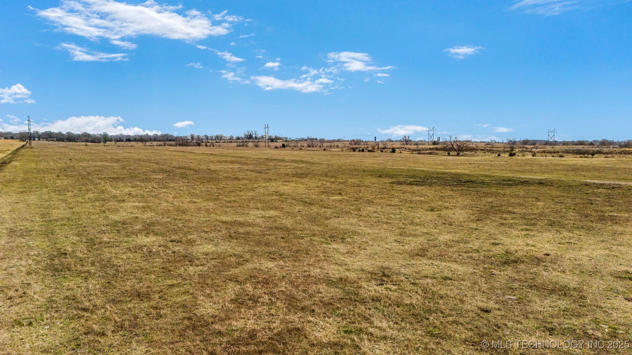 33265 S Highway 69 Property Photo 18