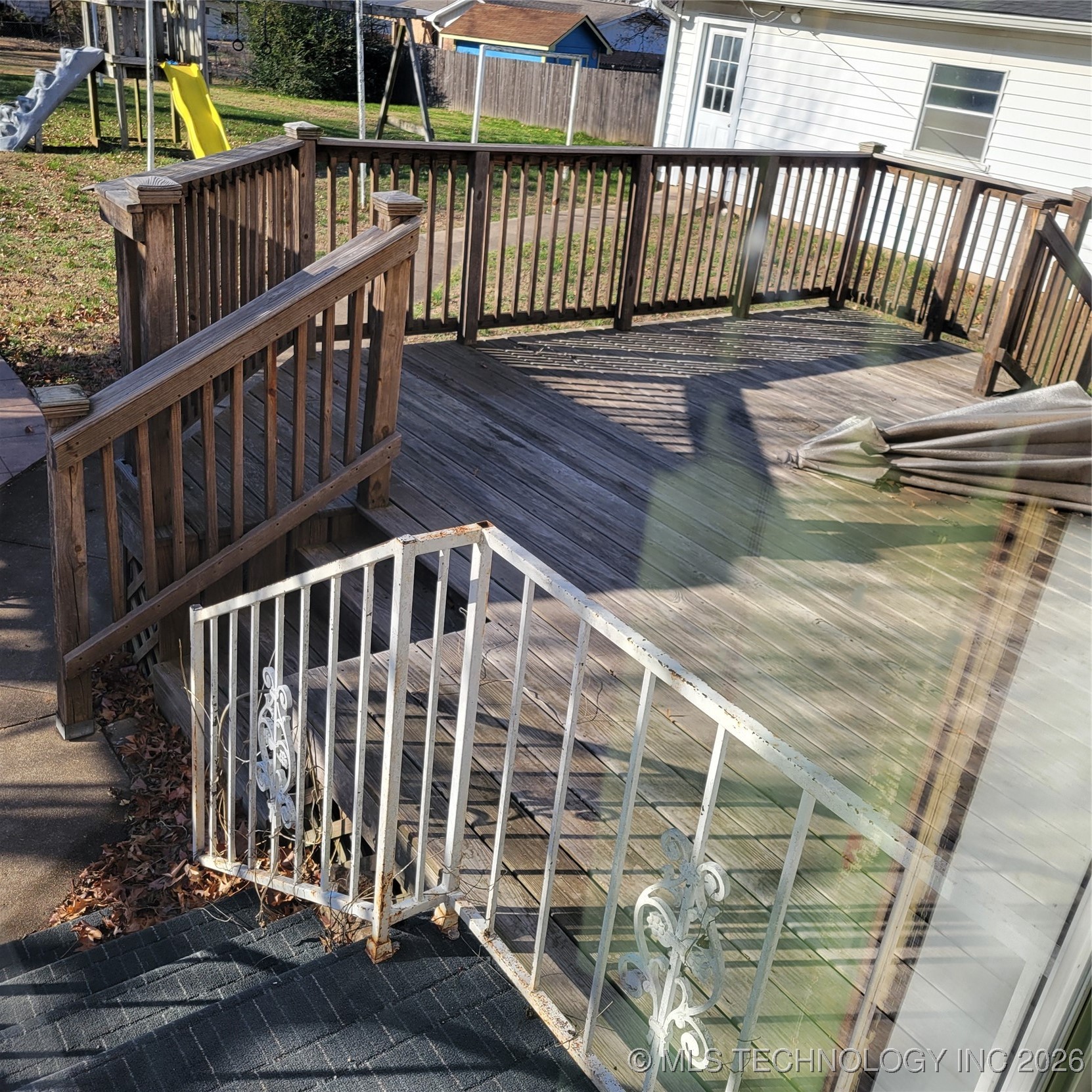 807 N Parkinson Avenue Property Photo 5