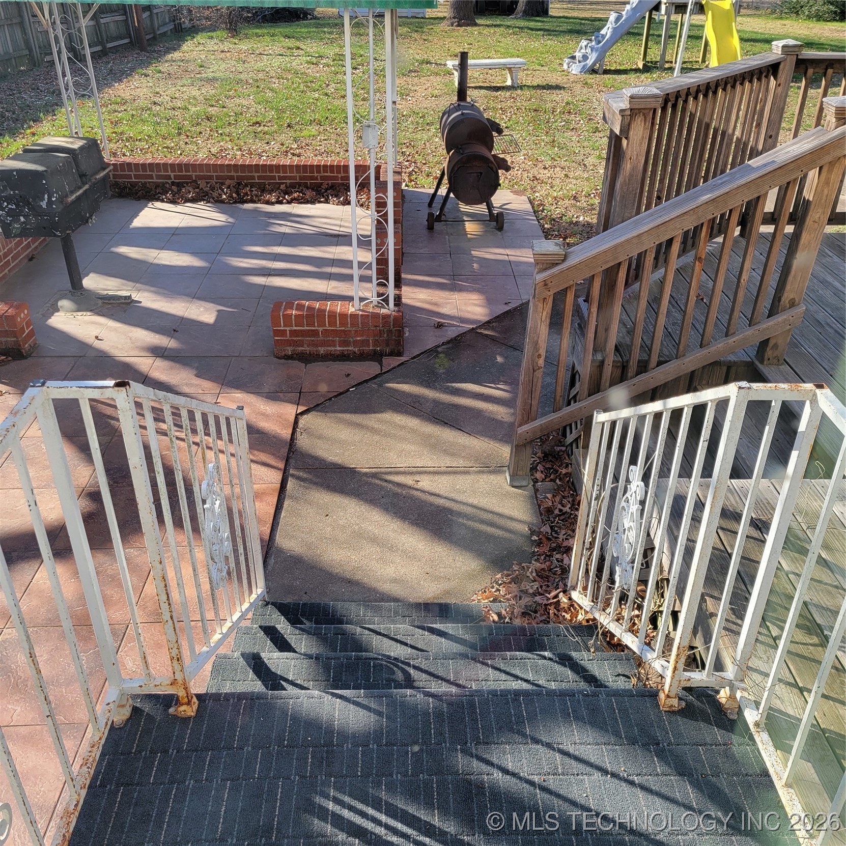 807 N Parkinson Avenue Property Photo 7