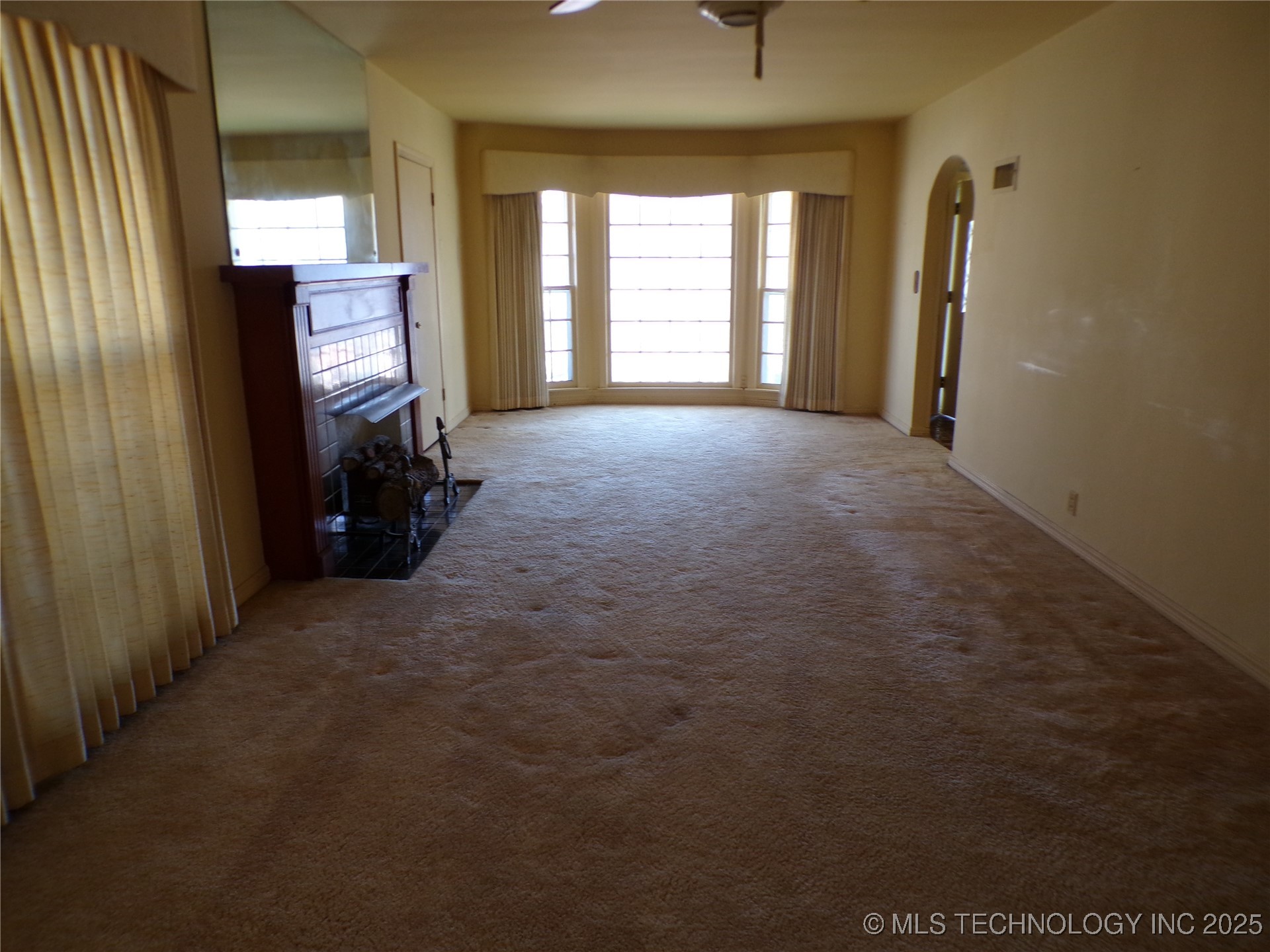 807 N Parkinson Avenue Property Photo 13