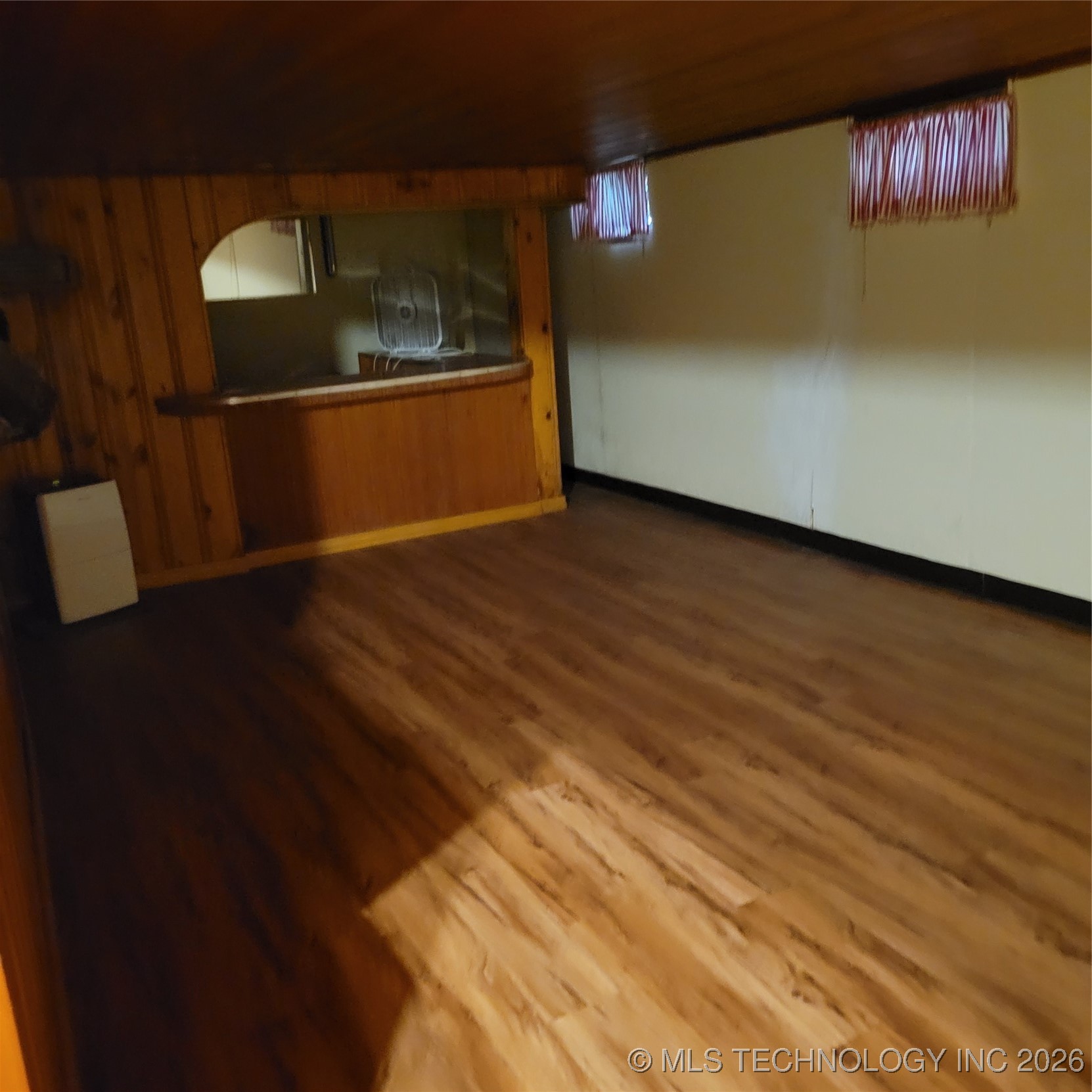 807 N Parkinson Avenue Property Photo 15