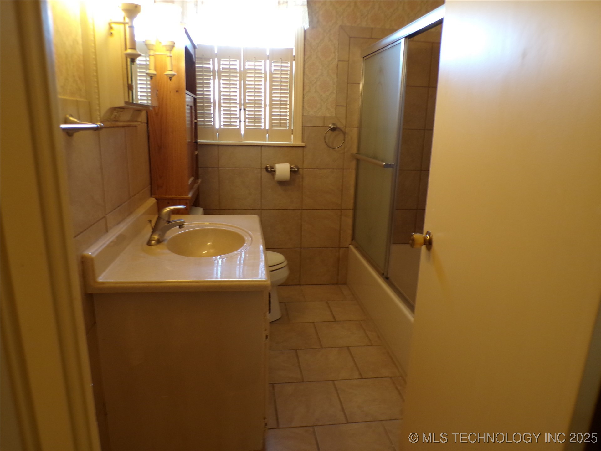 807 N Parkinson Avenue Property Photo 19