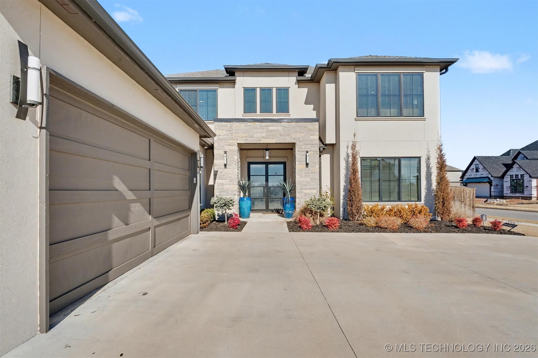 12668 S Fulton Avenue Property Photo 3