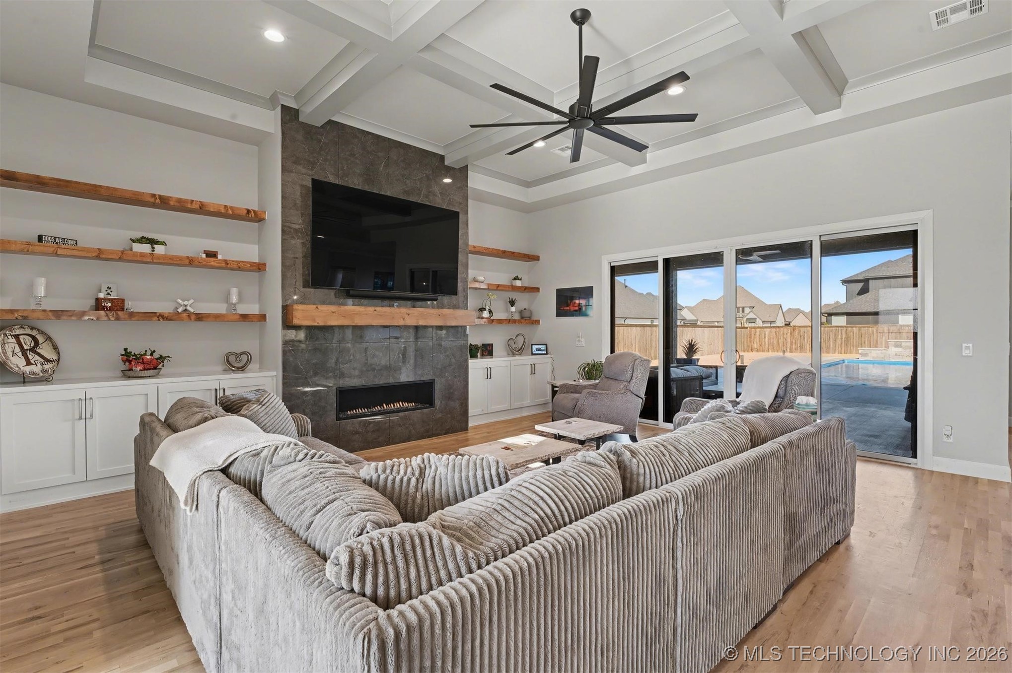 12668 S Fulton Avenue Property Photo 8