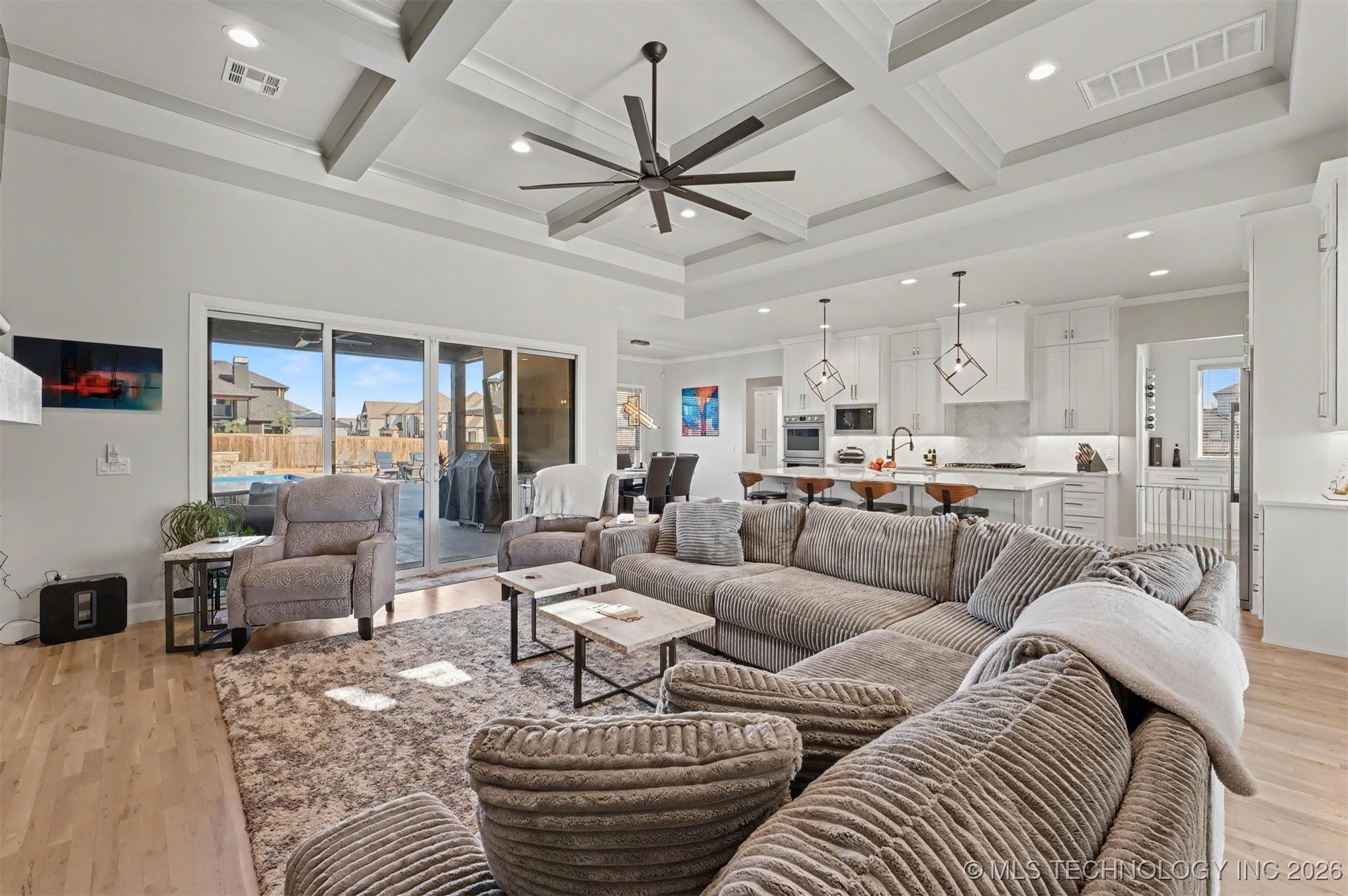 12668 S Fulton Avenue Property Photo 9