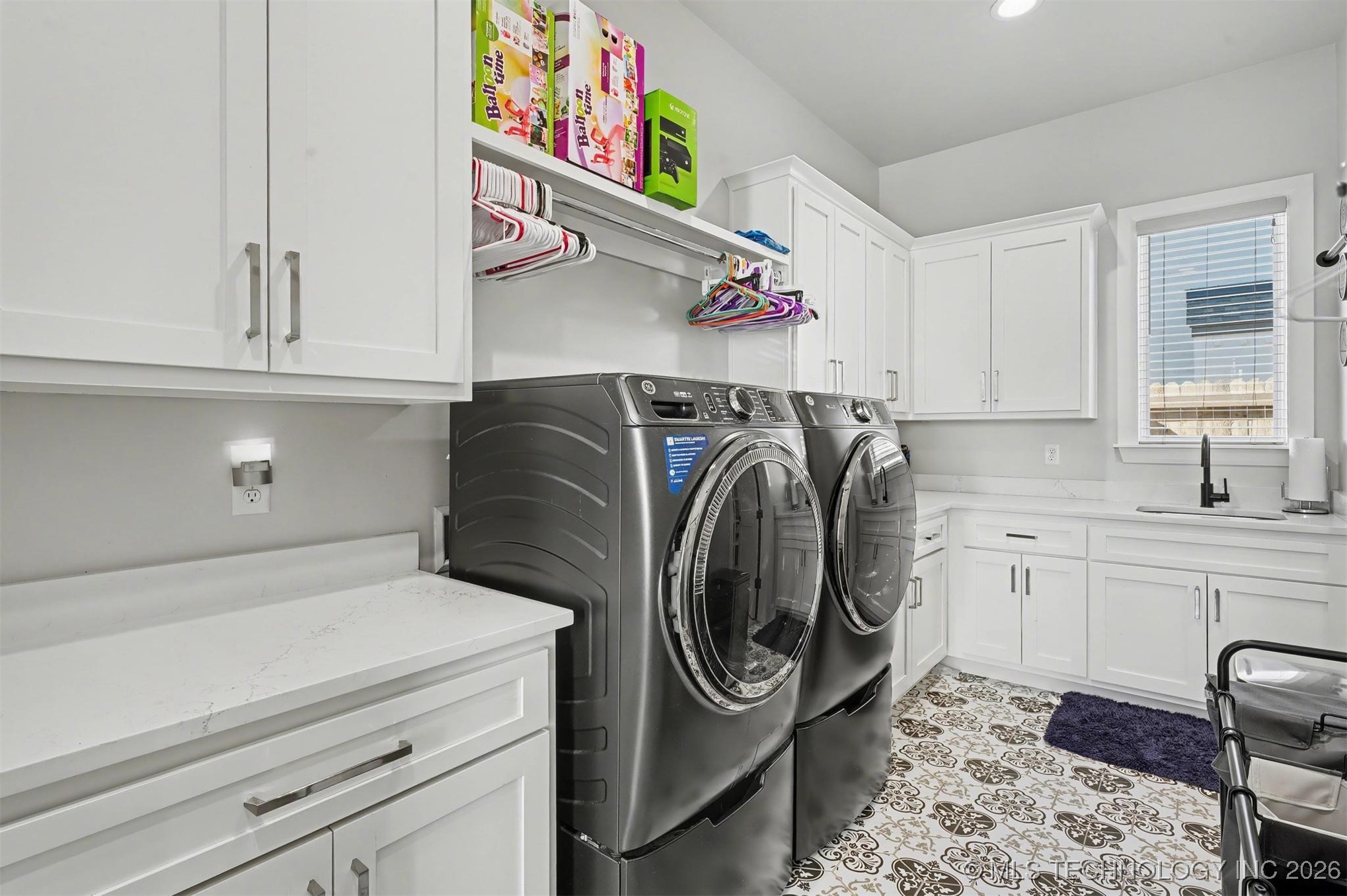 12668 S Fulton Avenue Property Photo 25