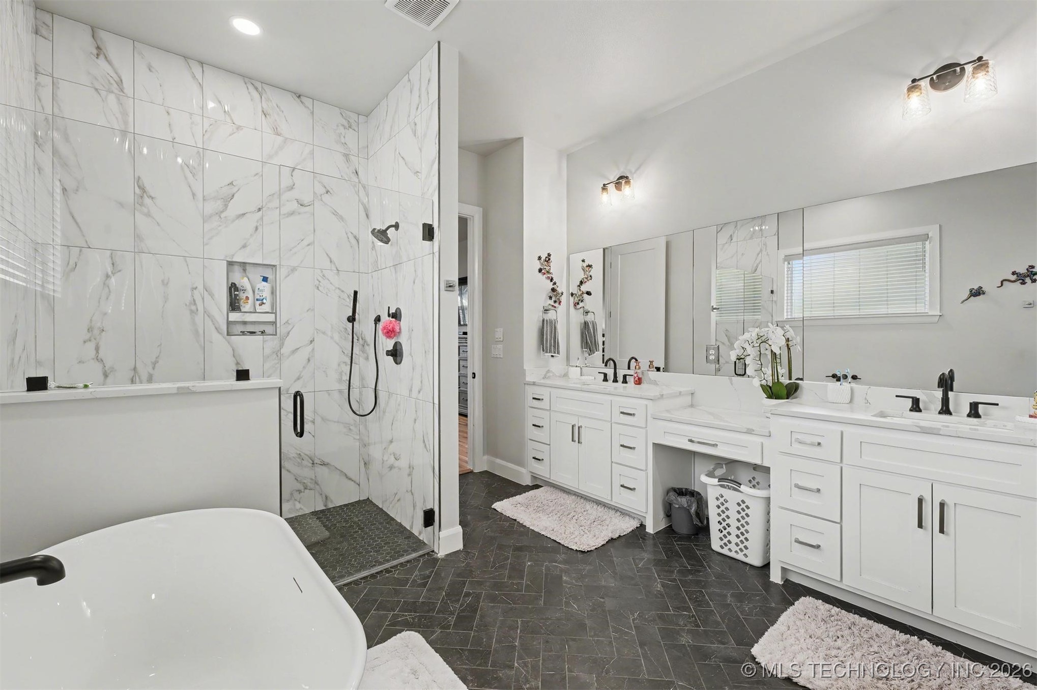 12668 S Fulton Avenue Property Photo 31