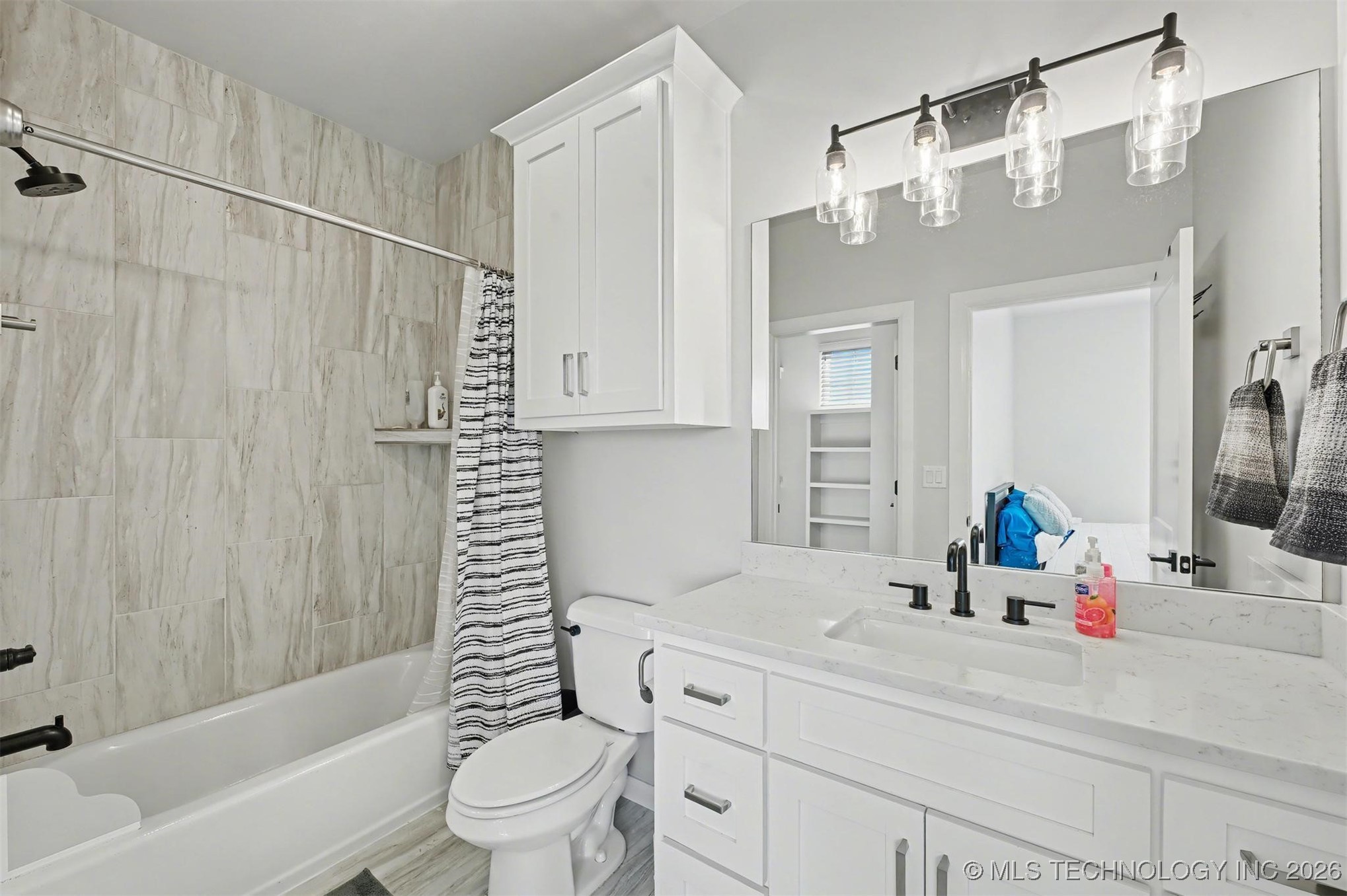 12668 S Fulton Avenue Property Photo 44