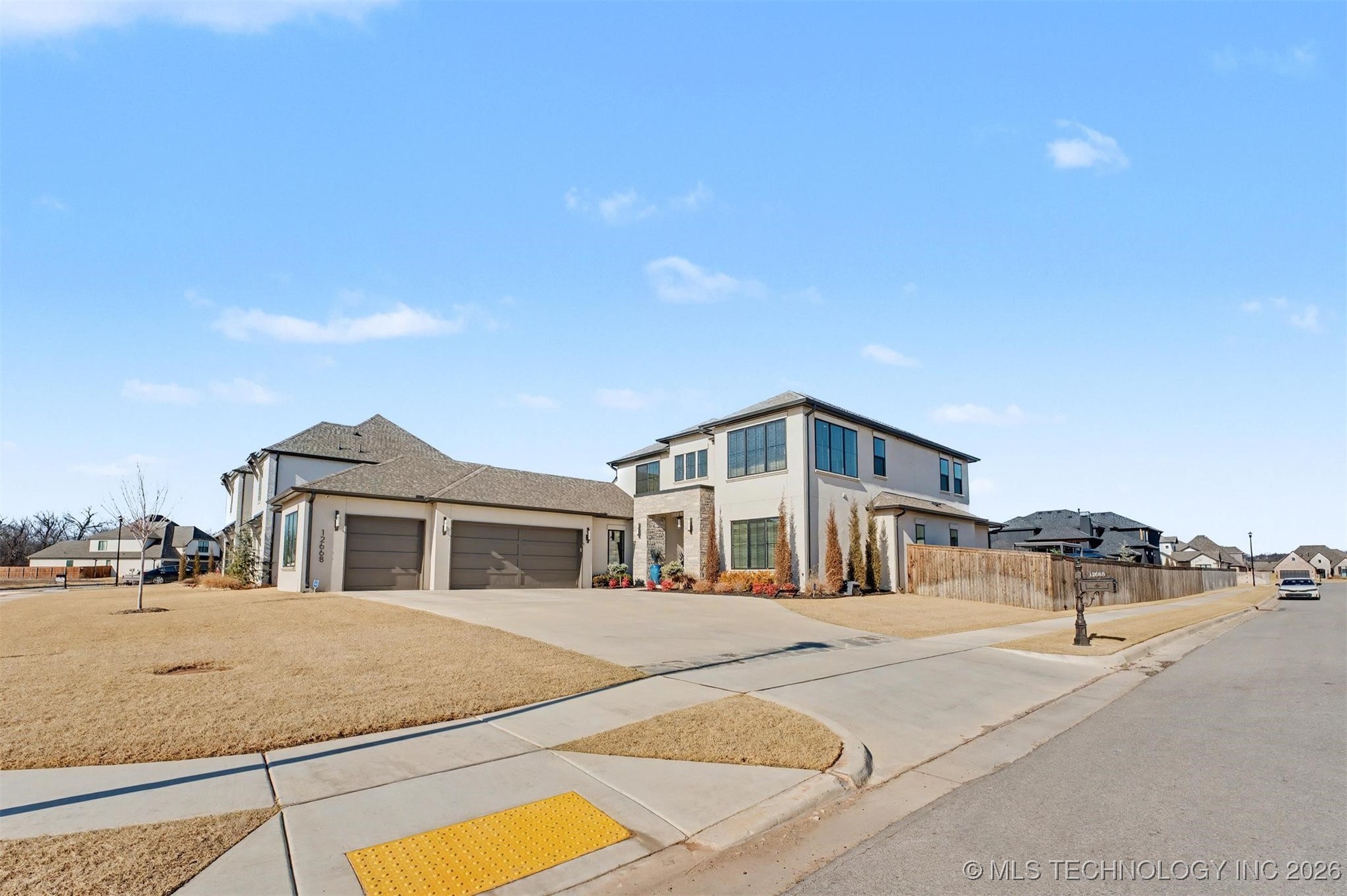 12668 S Fulton Avenue Property Photo 65