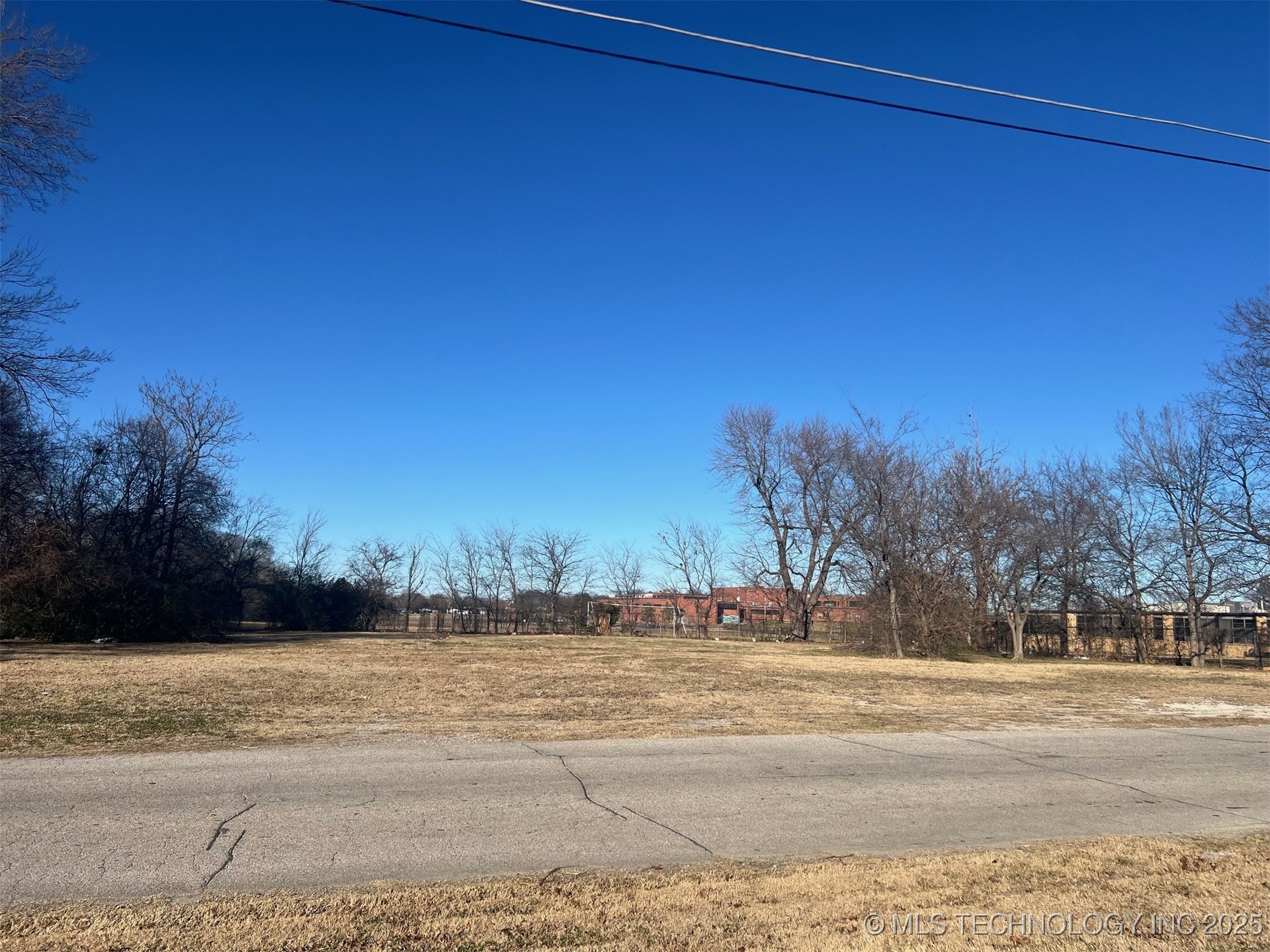 6047 E Virgin Street Property Photo 2