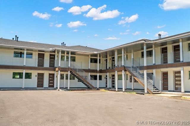 3220 S Knoxville Street Property Photo 3