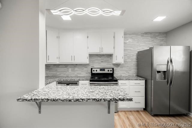 3220 S Knoxville Street Property Photo 9