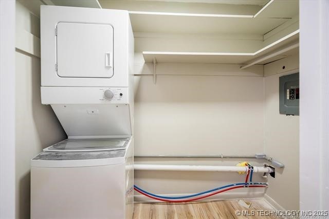 3220 S Knoxville Street Property Photo 11