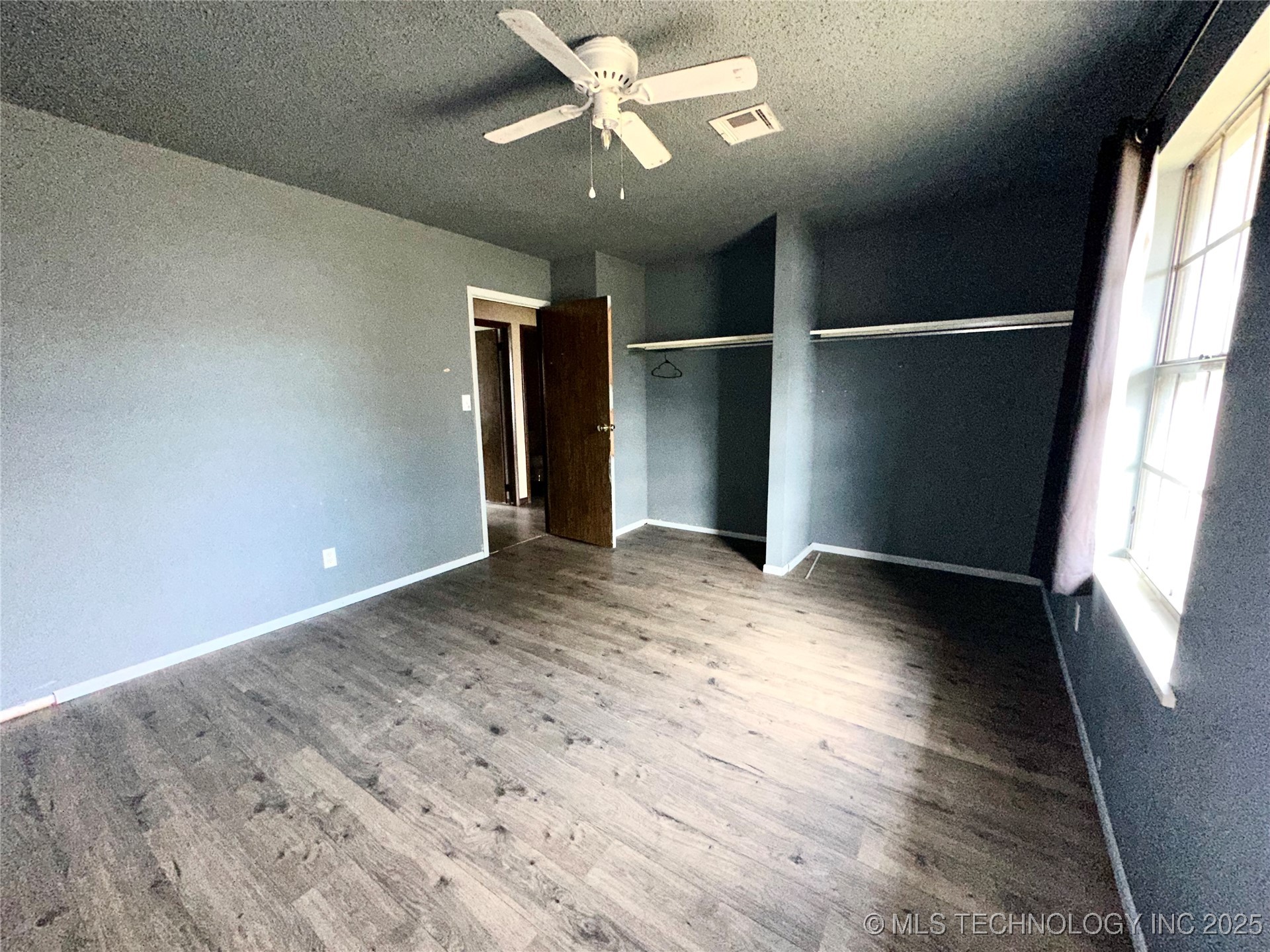 1931 Green Meadows Drive Property Photo 22