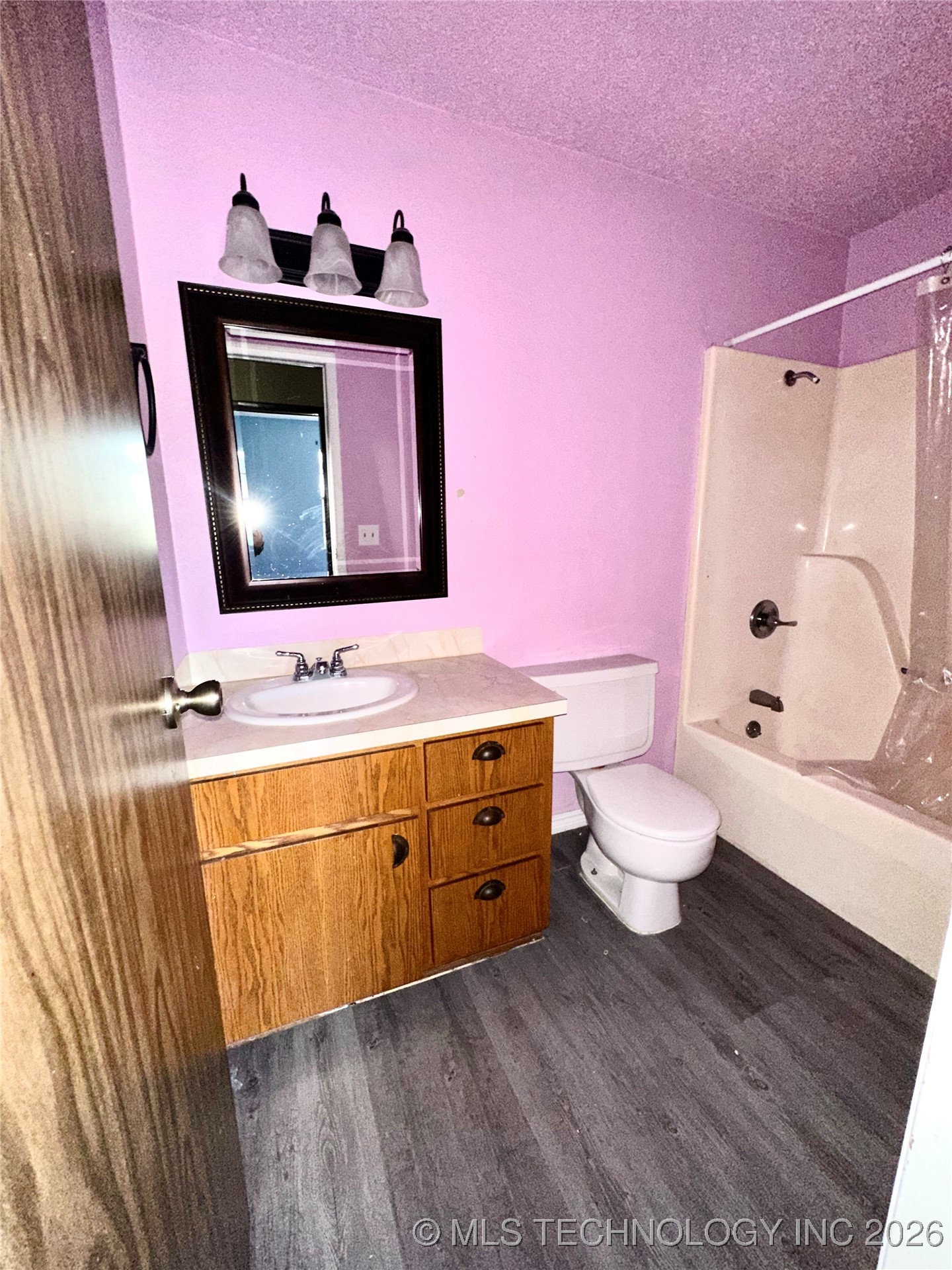 1931 Green Meadows Drive Property Photo 24