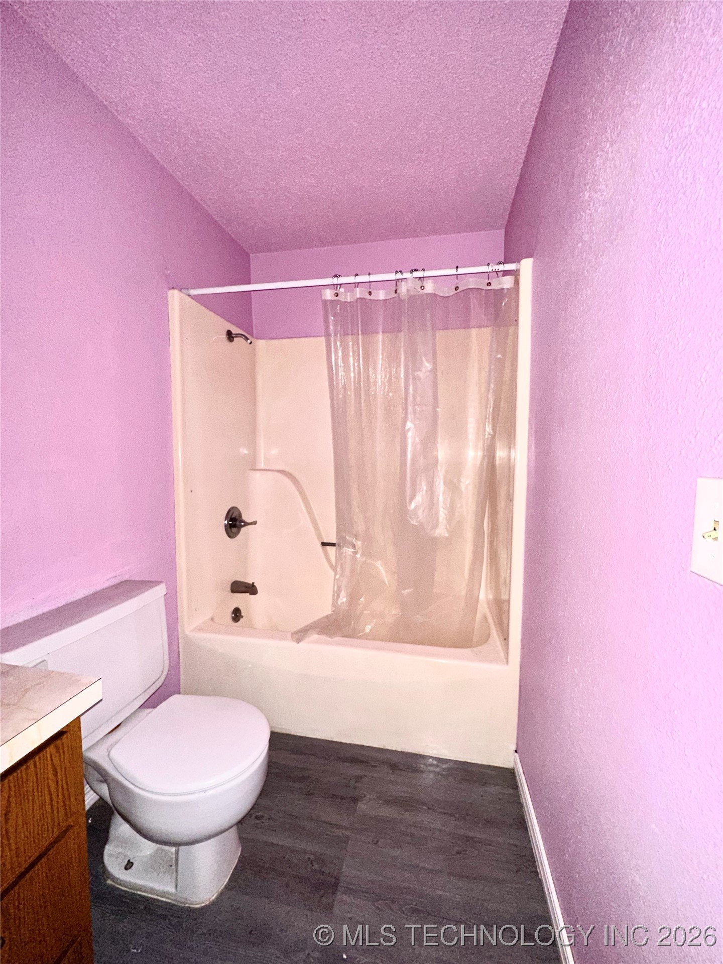 1931 Green Meadows Drive Property Photo 25