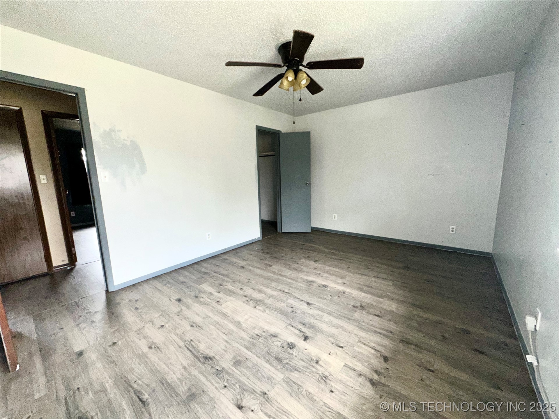 1931 Green Meadows Drive Property Photo 26