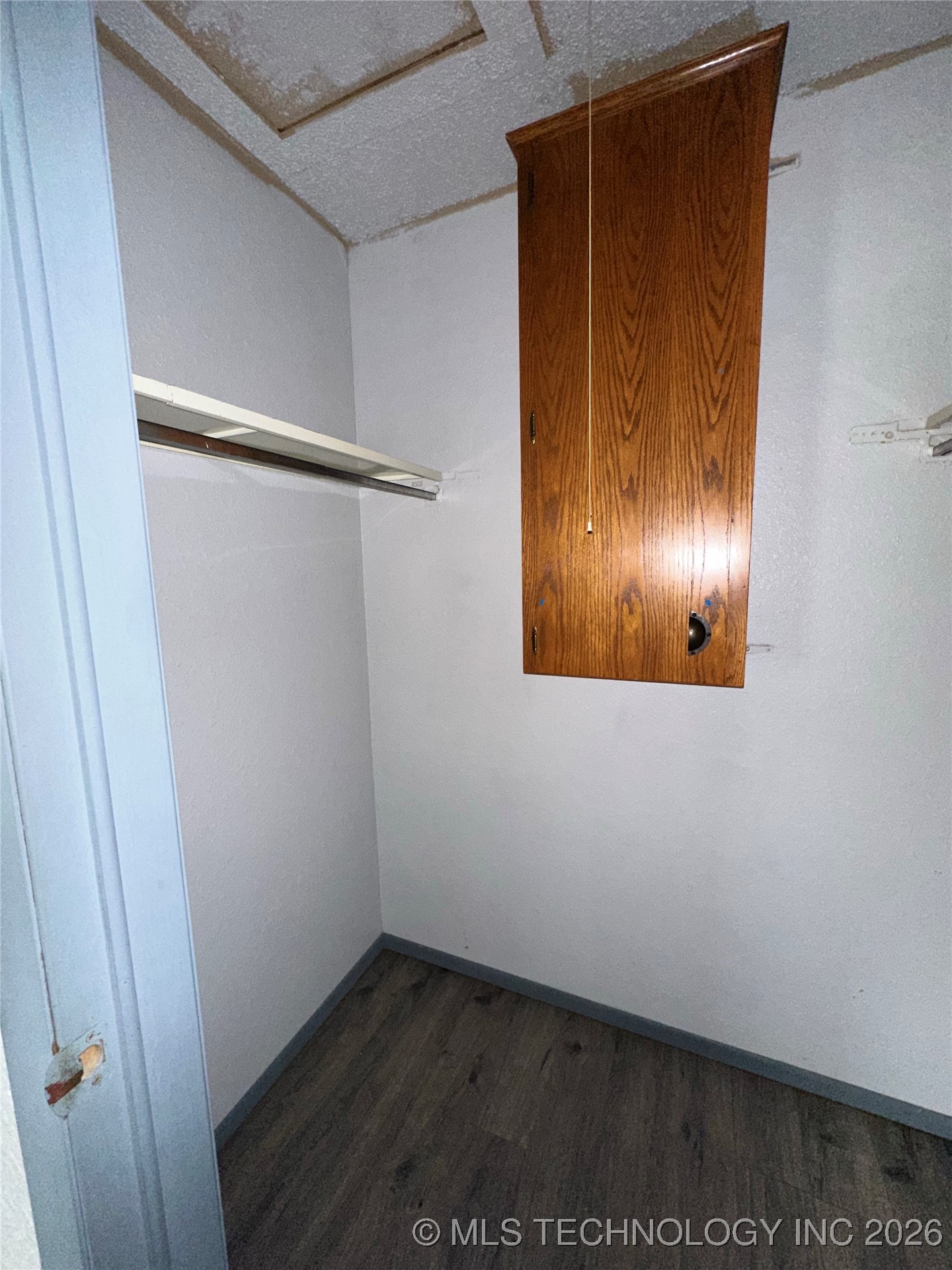 1931 Green Meadows Drive Property Photo 28