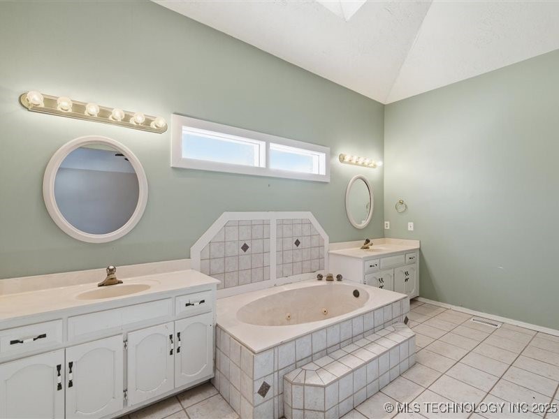 3437 S 75th West Avenue Property Photo 12