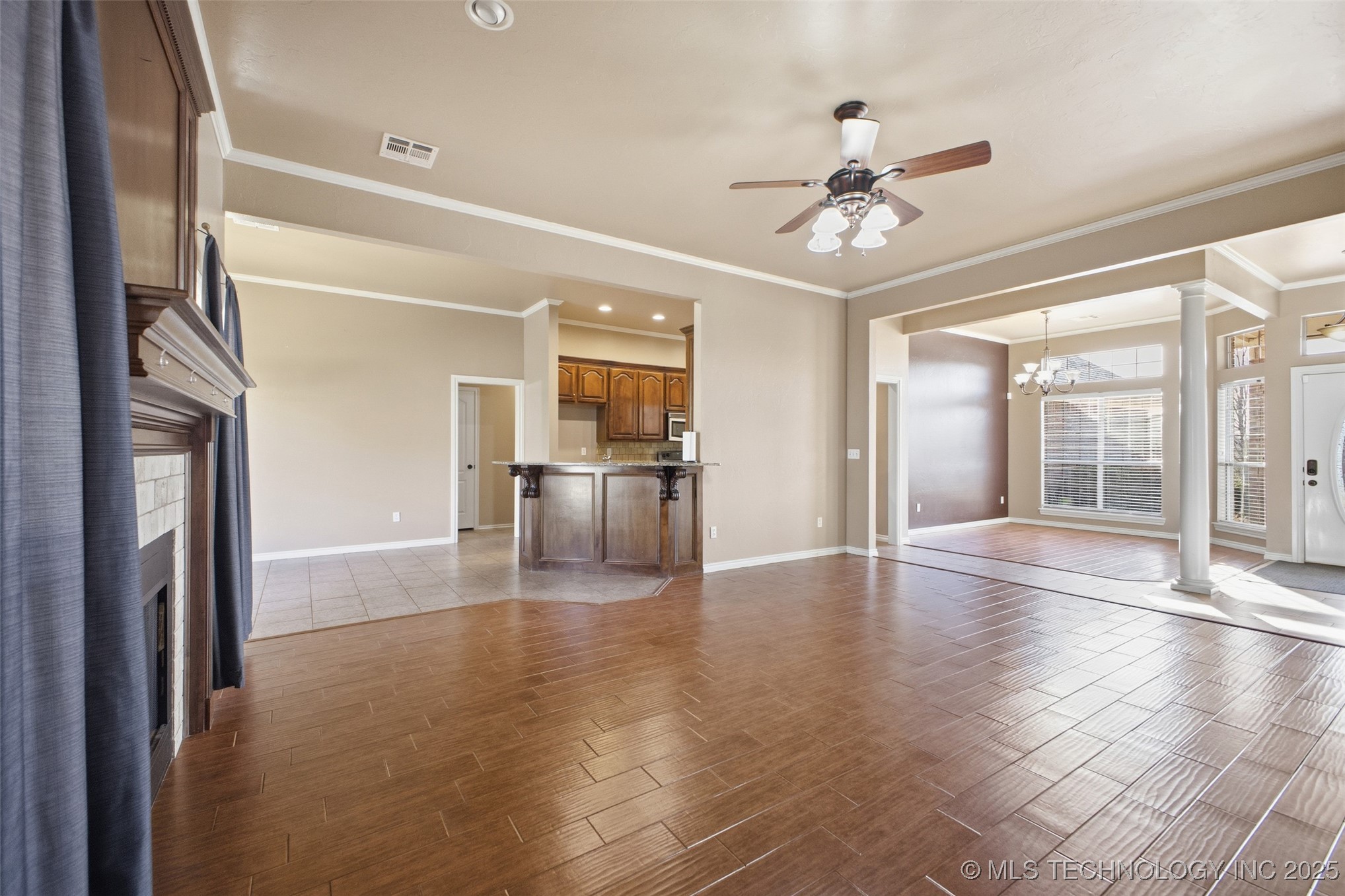 424 Westchester Property Photo 15