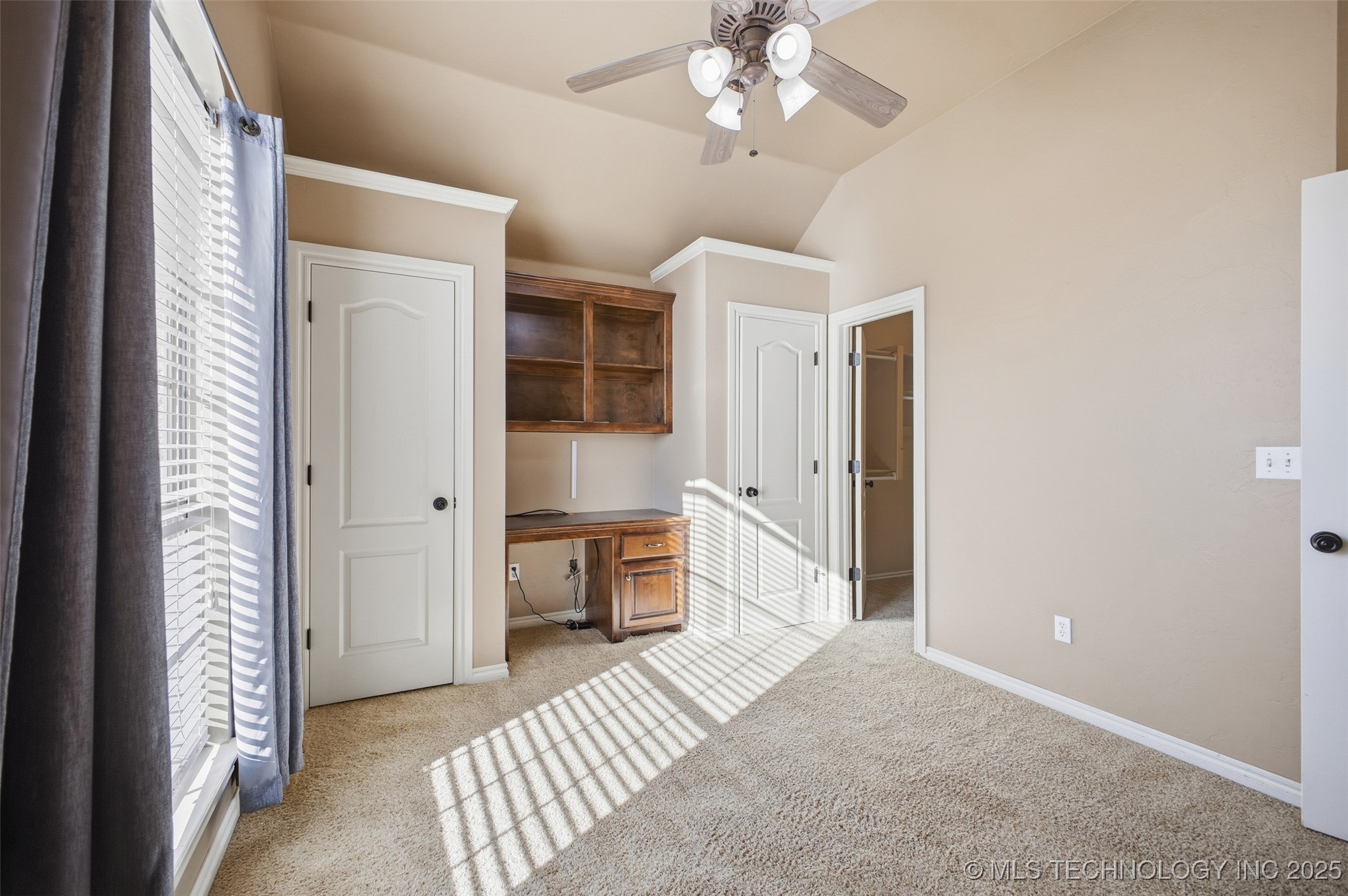 424 Westchester Property Photo 22