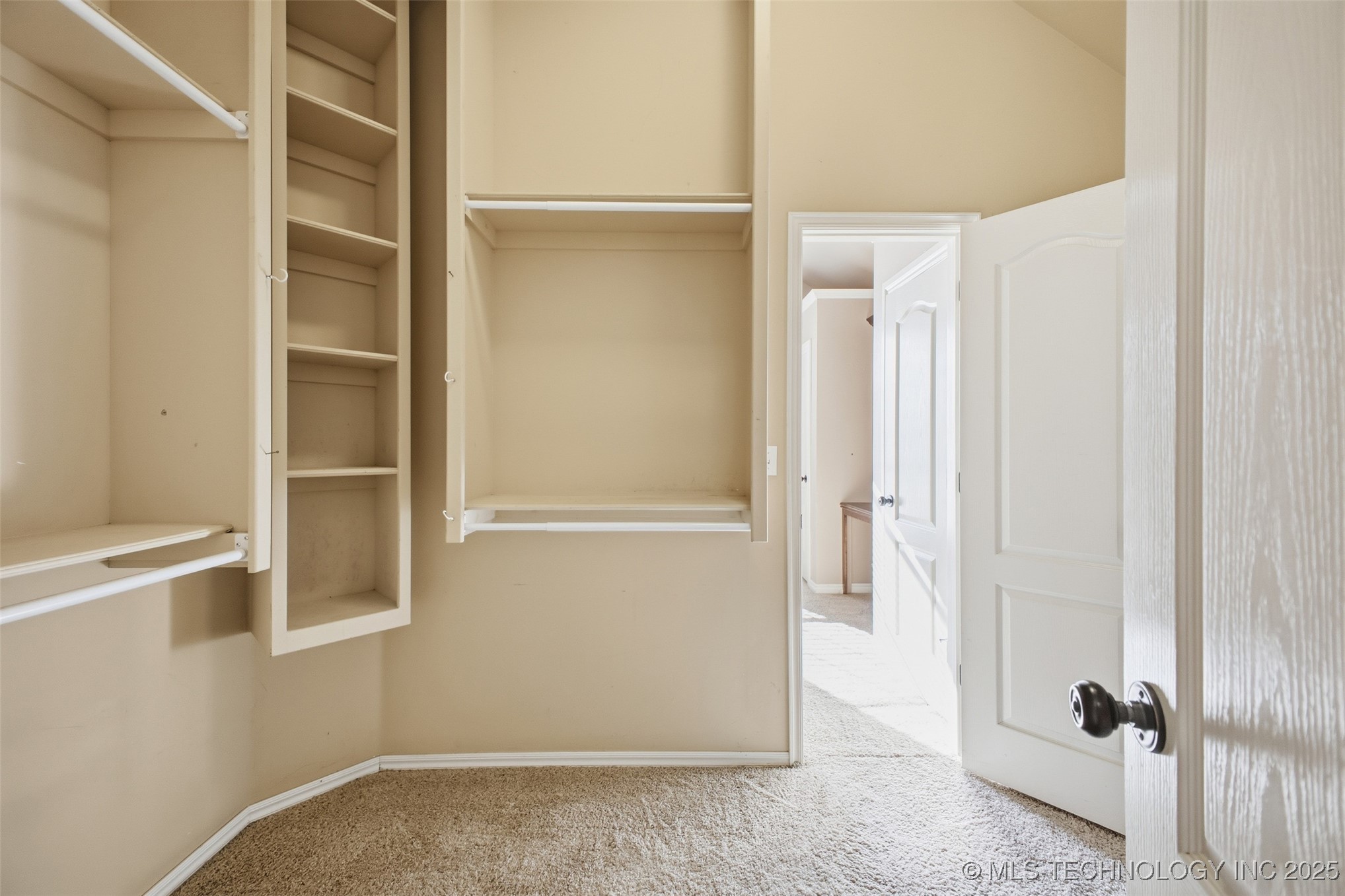 424 Westchester Property Photo 25