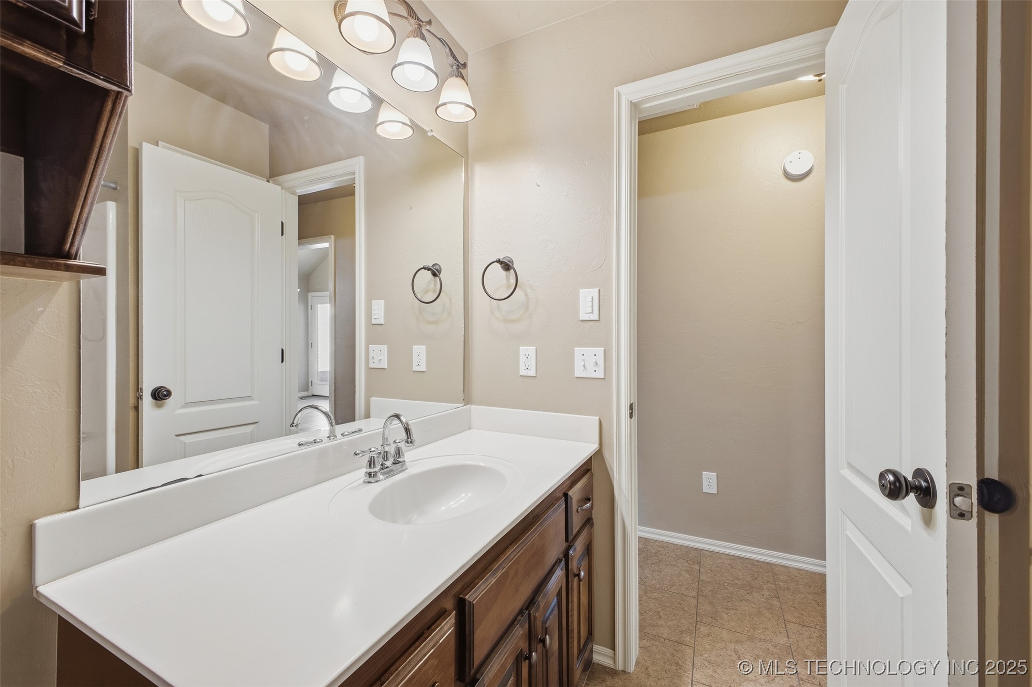 424 Westchester Property Photo 36