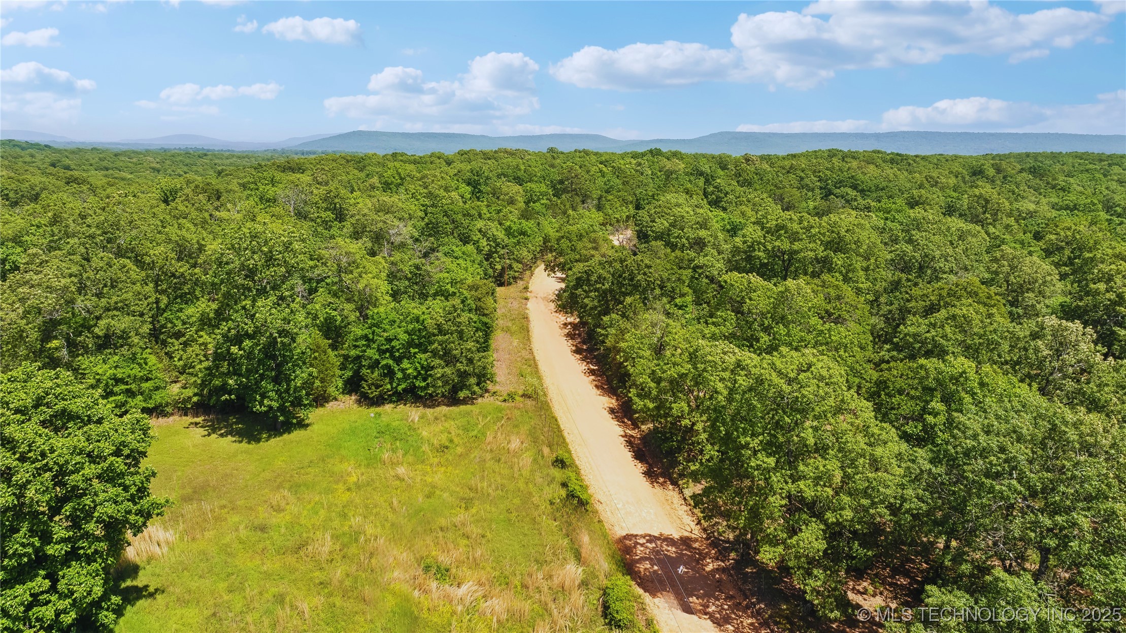 87499 S 4640 Road Property Photo 8