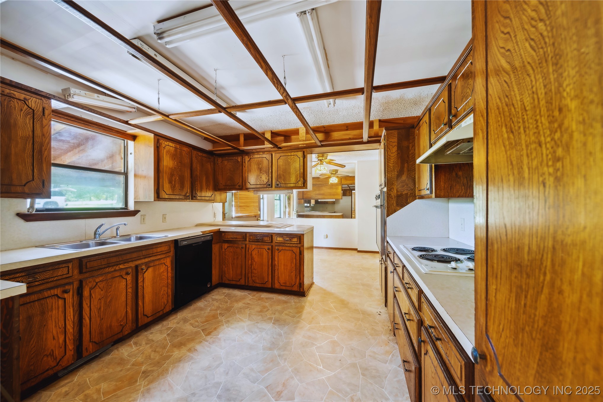 87499 S 4640 Road Property Photo 15