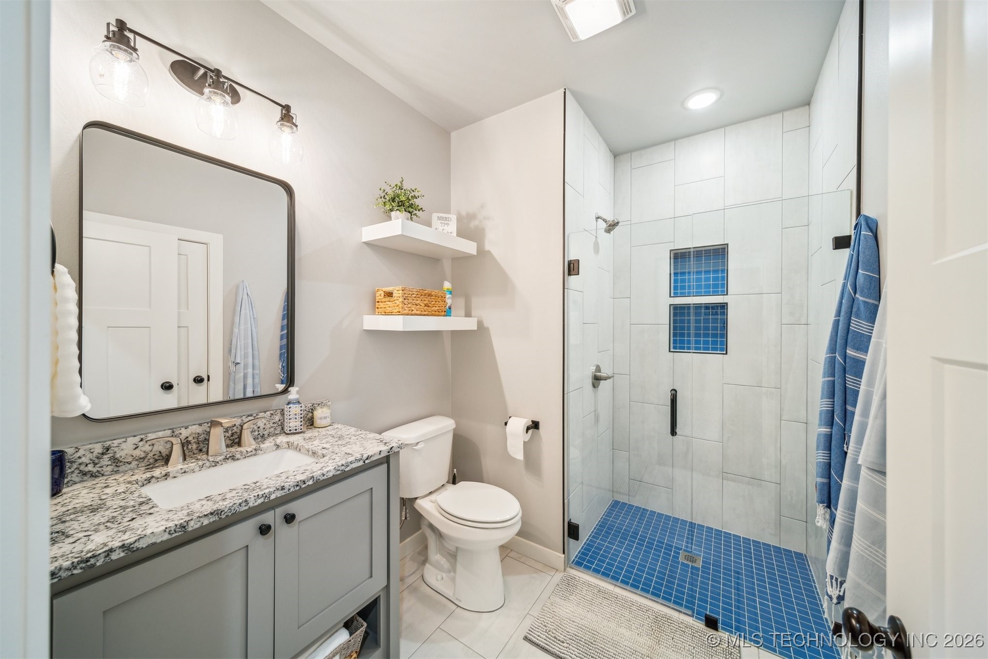 2551293 Property Photo 34