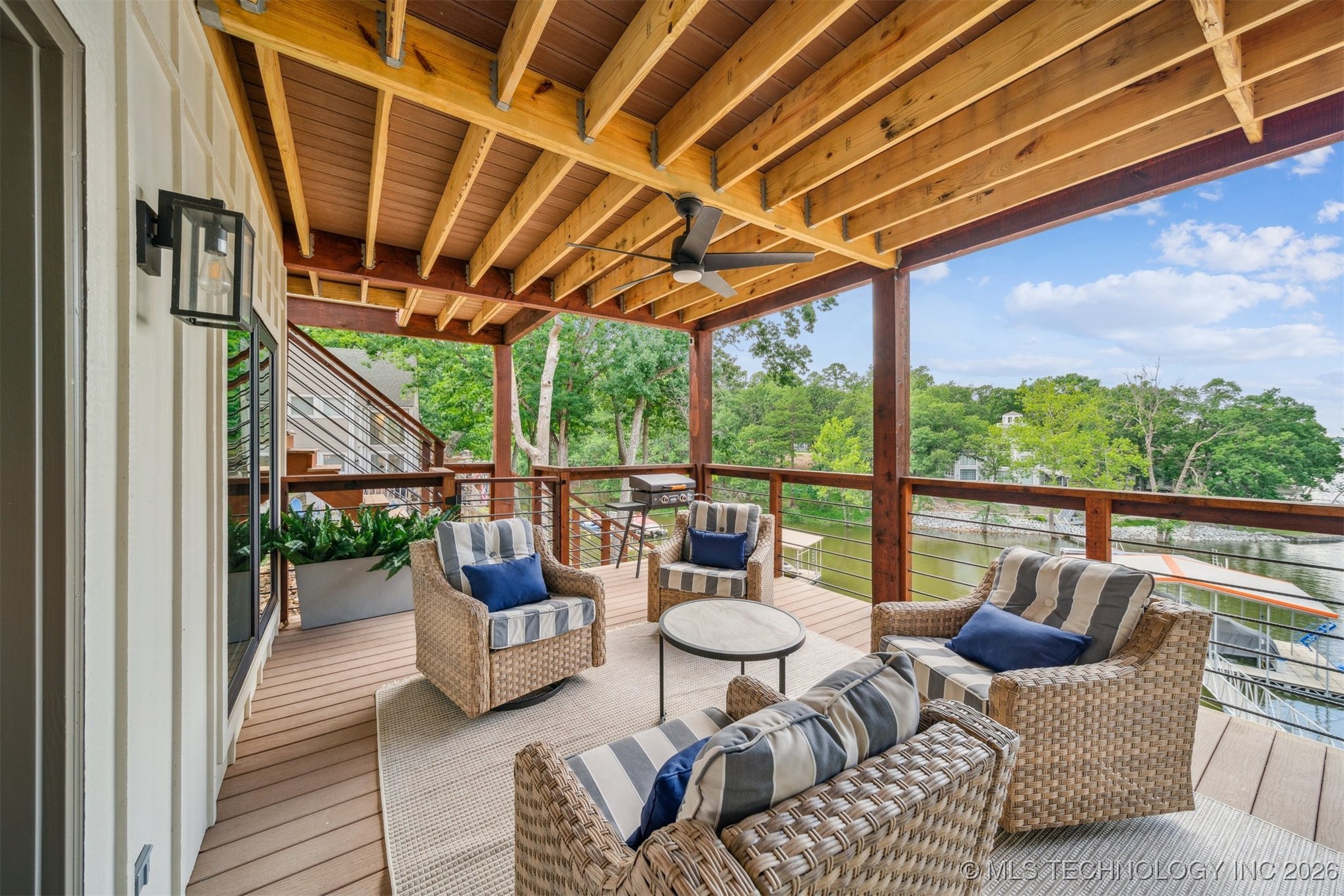 2551293 Property Photo 54