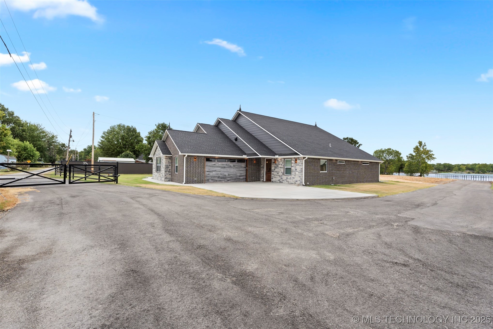 55275 E 298 1 Property Photo 1