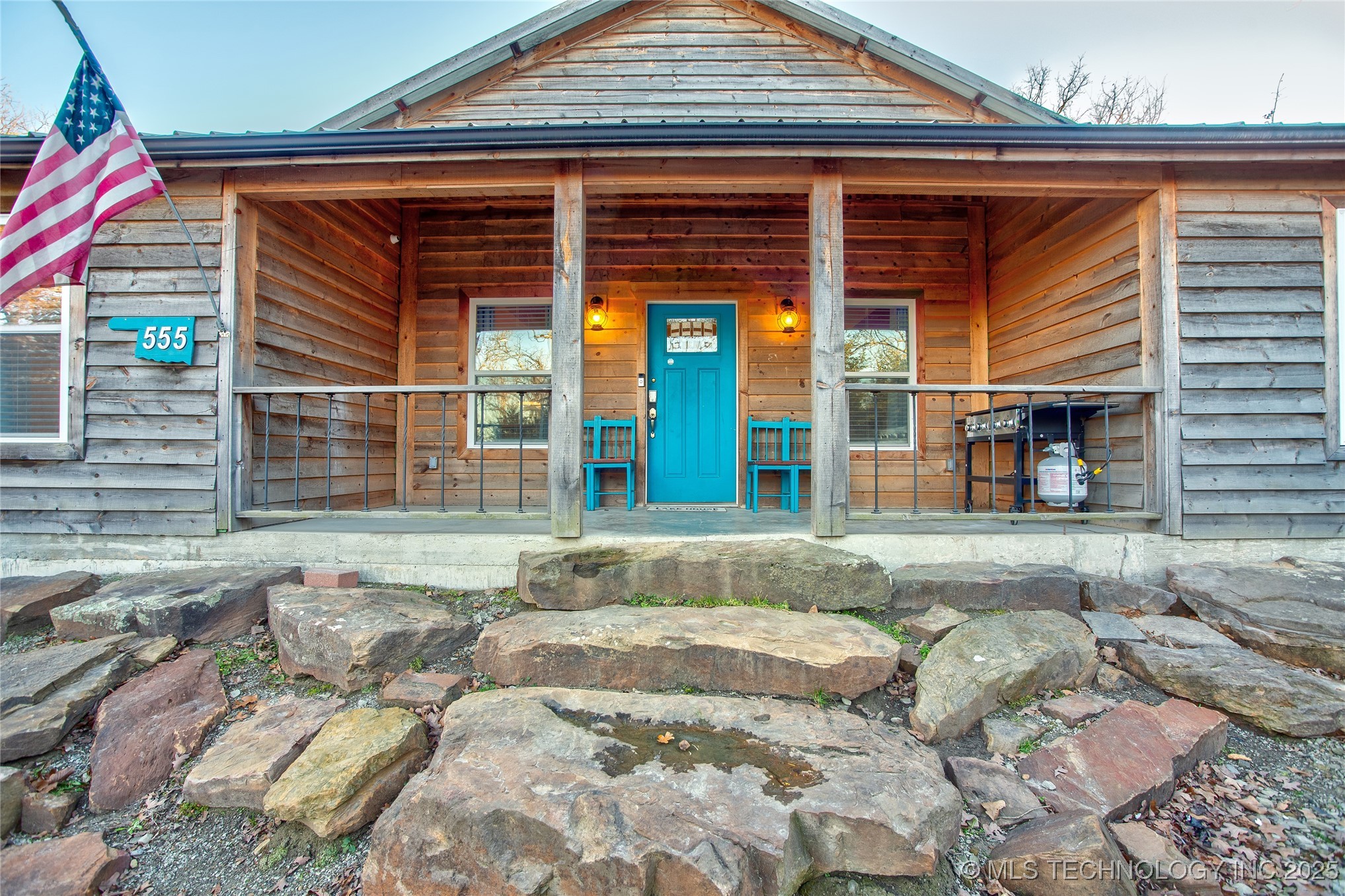 555 Williams Drive Property Photo 4