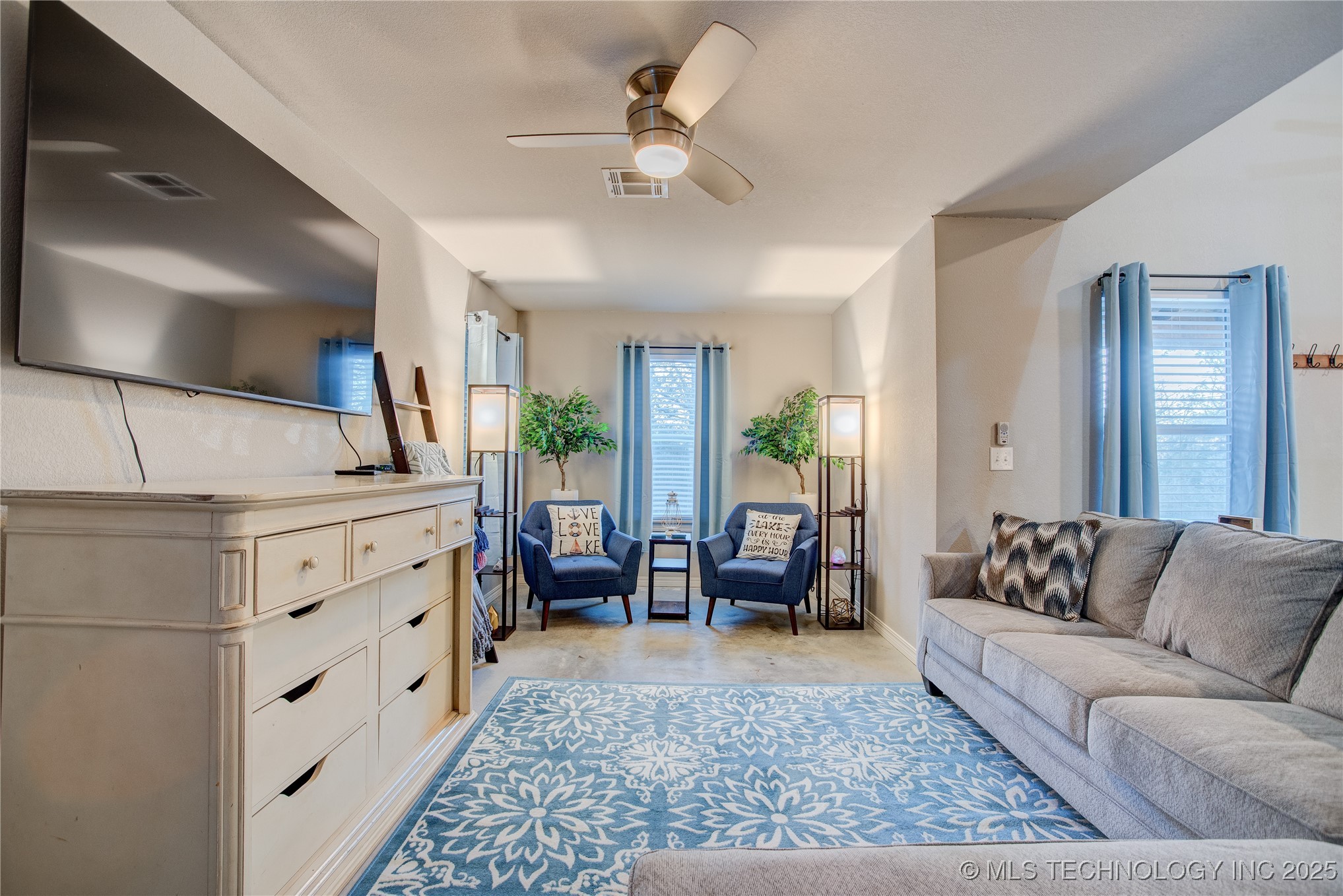 555 Williams Drive Property Photo 21