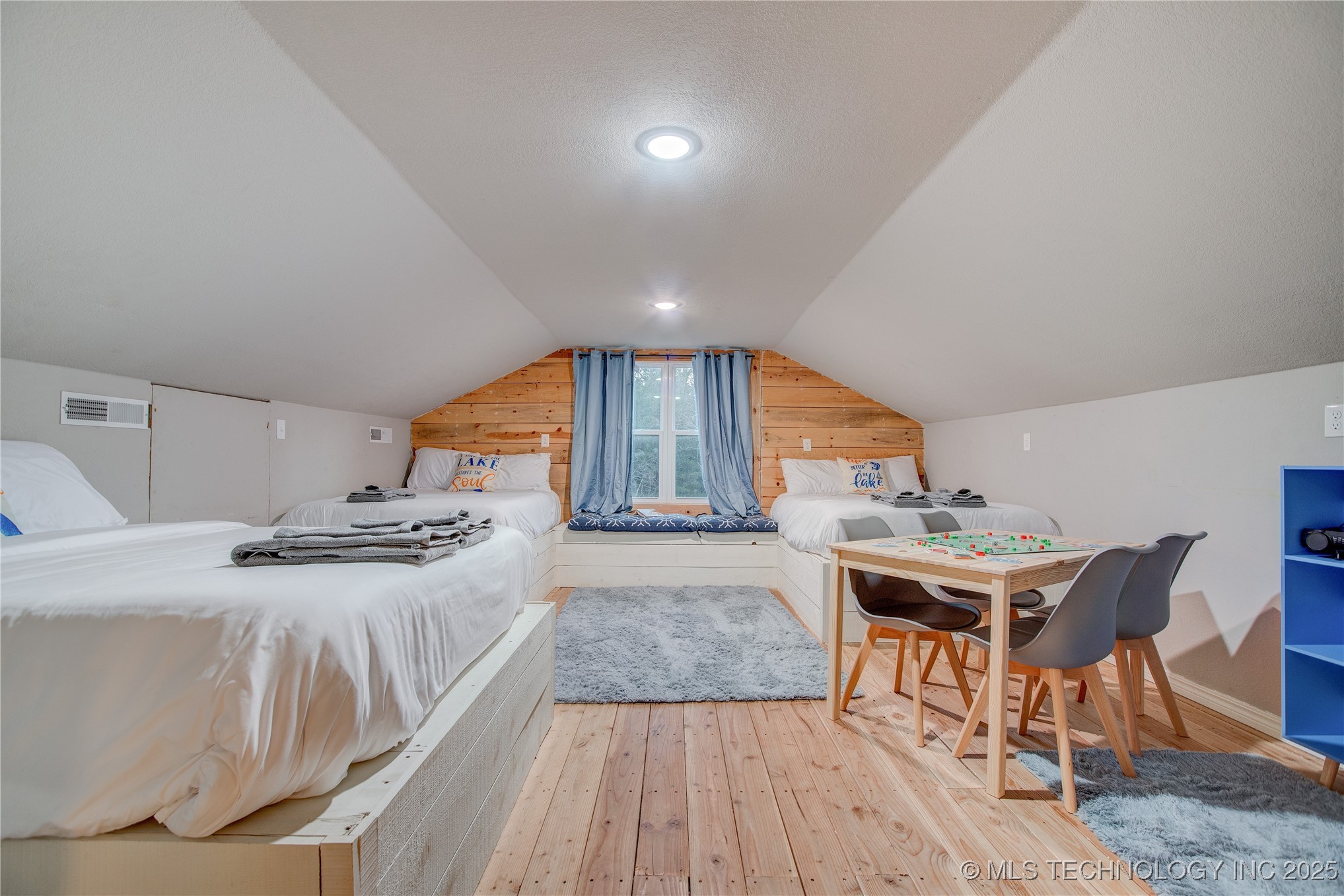 555 Williams Drive Property Photo 40