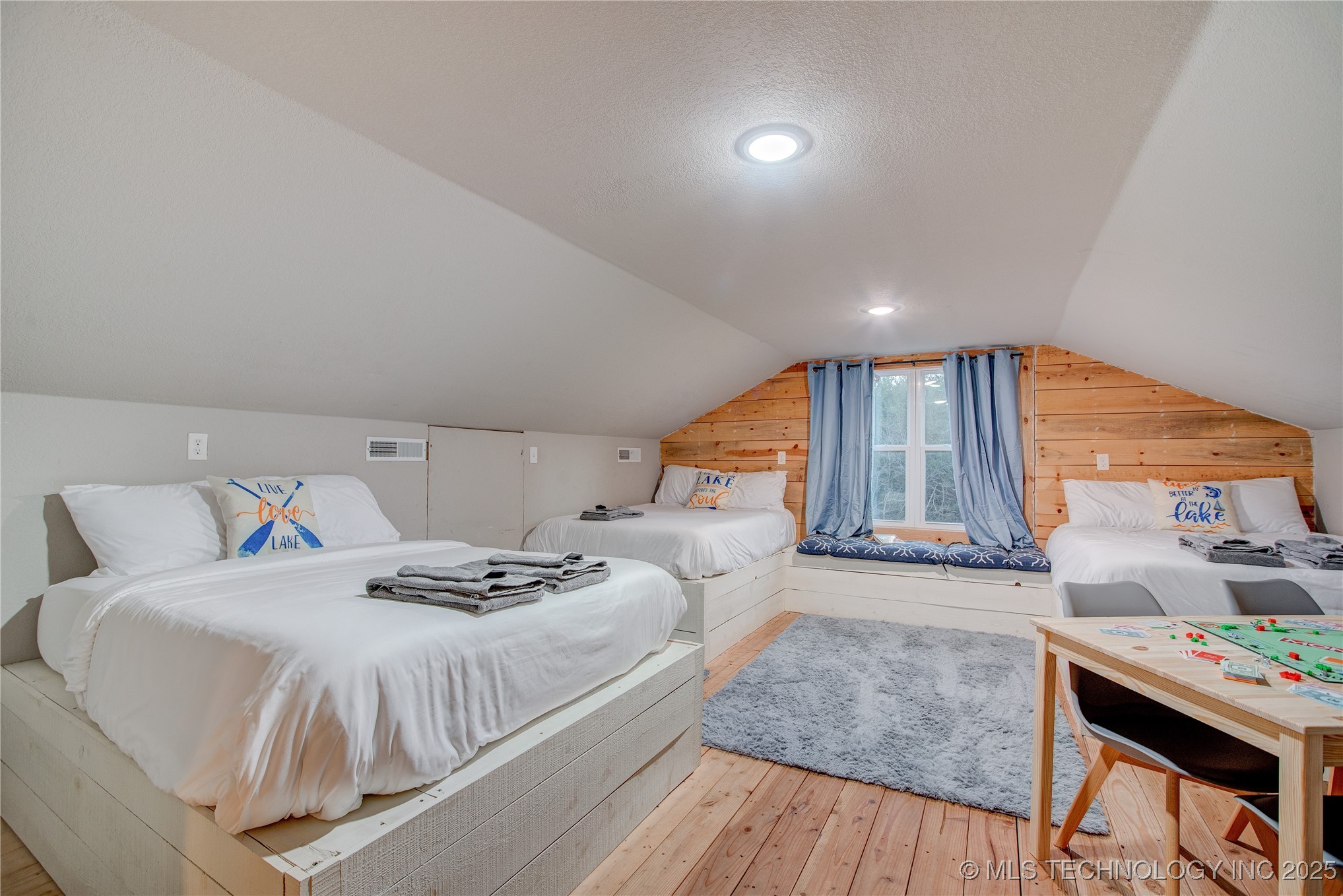 555 Williams Drive Property Photo 41