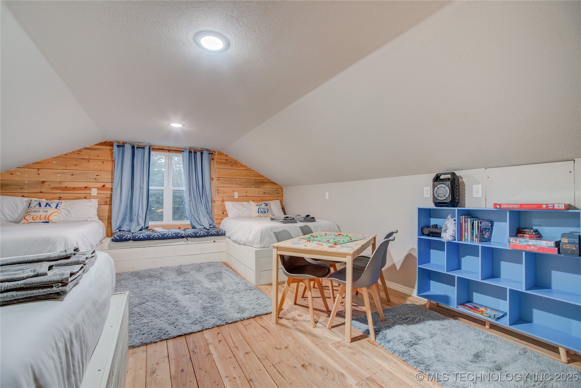 555 Williams Drive Property Photo 42