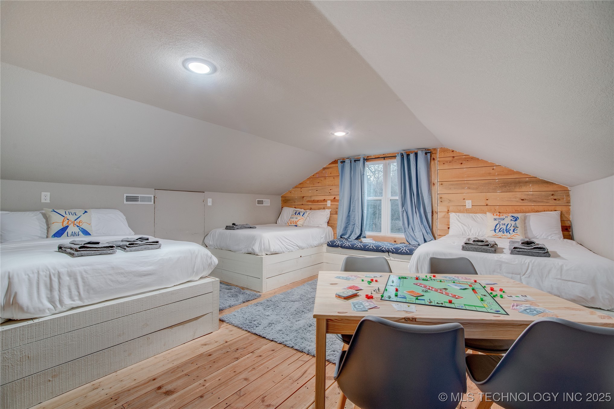 555 Williams Drive Property Photo 43