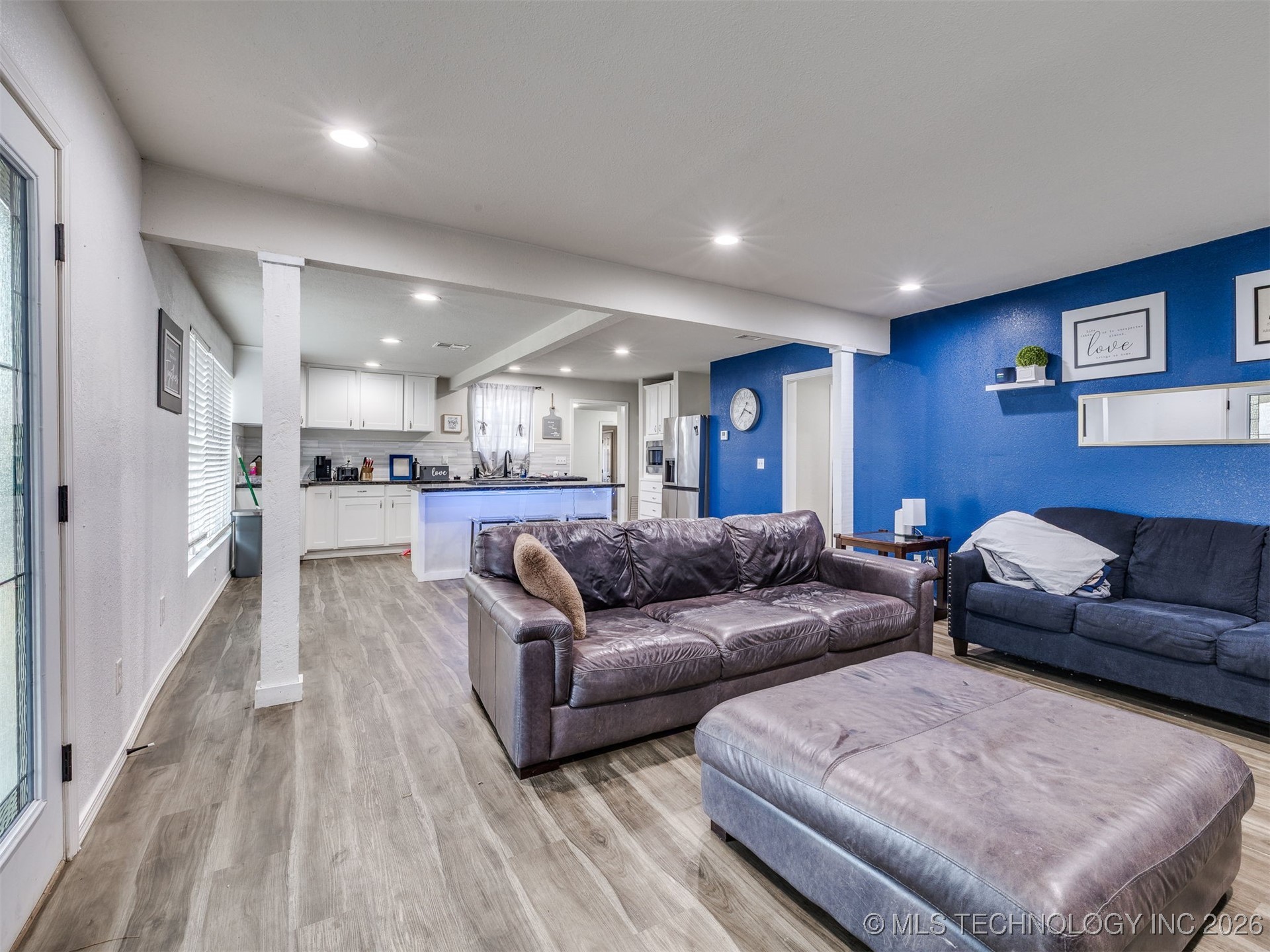 228 E Mohawk Boulevard Property Photo 27