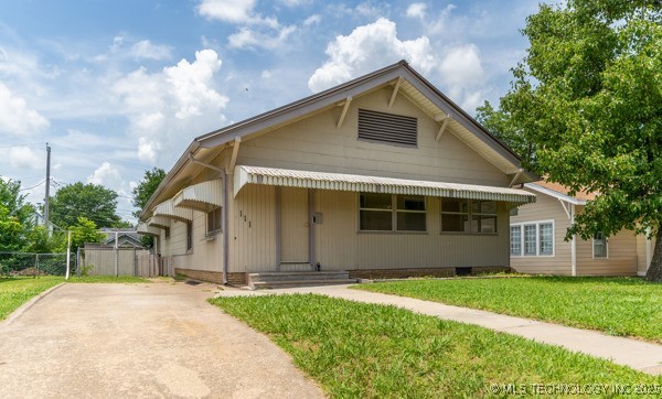 111 S Chickasaw Avenue Property Photo 1