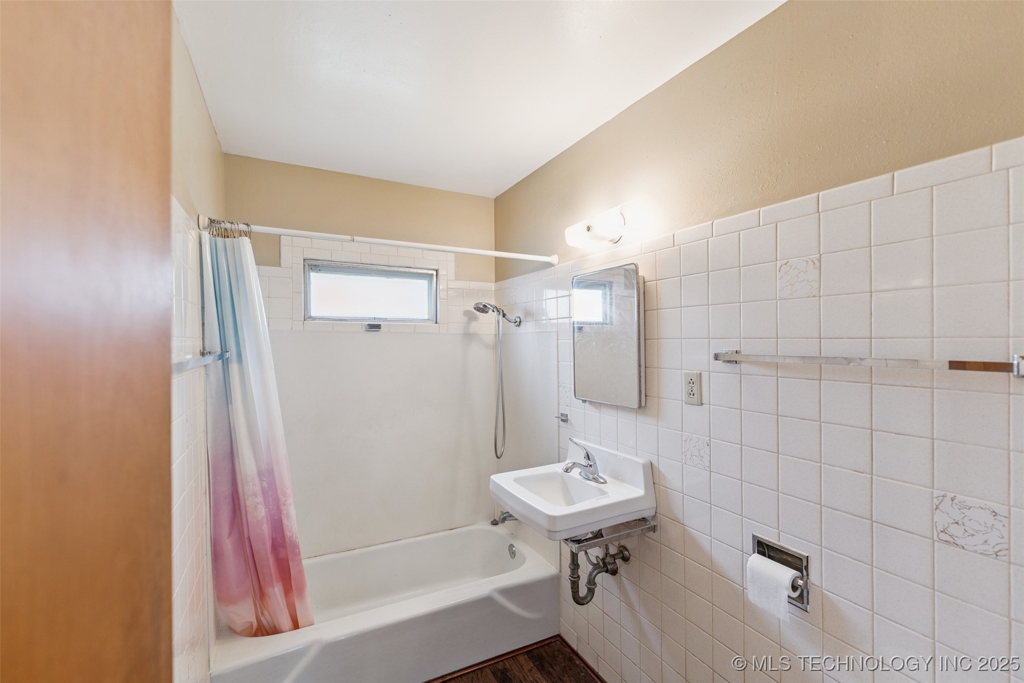 111 S Chickasaw Avenue Property Photo 18