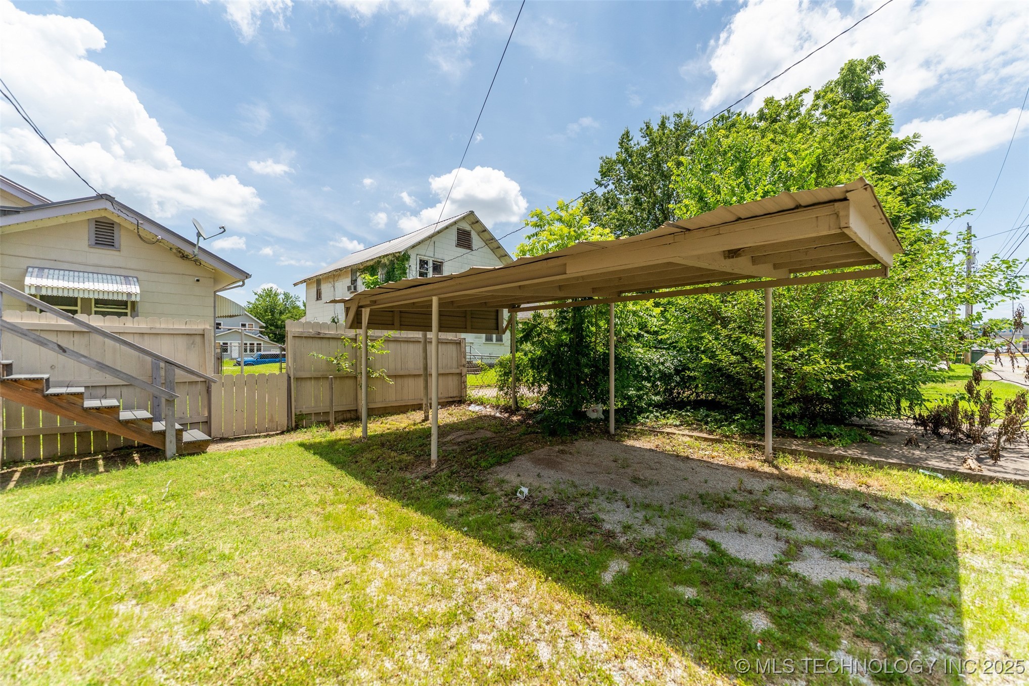 111 S Chickasaw Avenue Property Photo 30