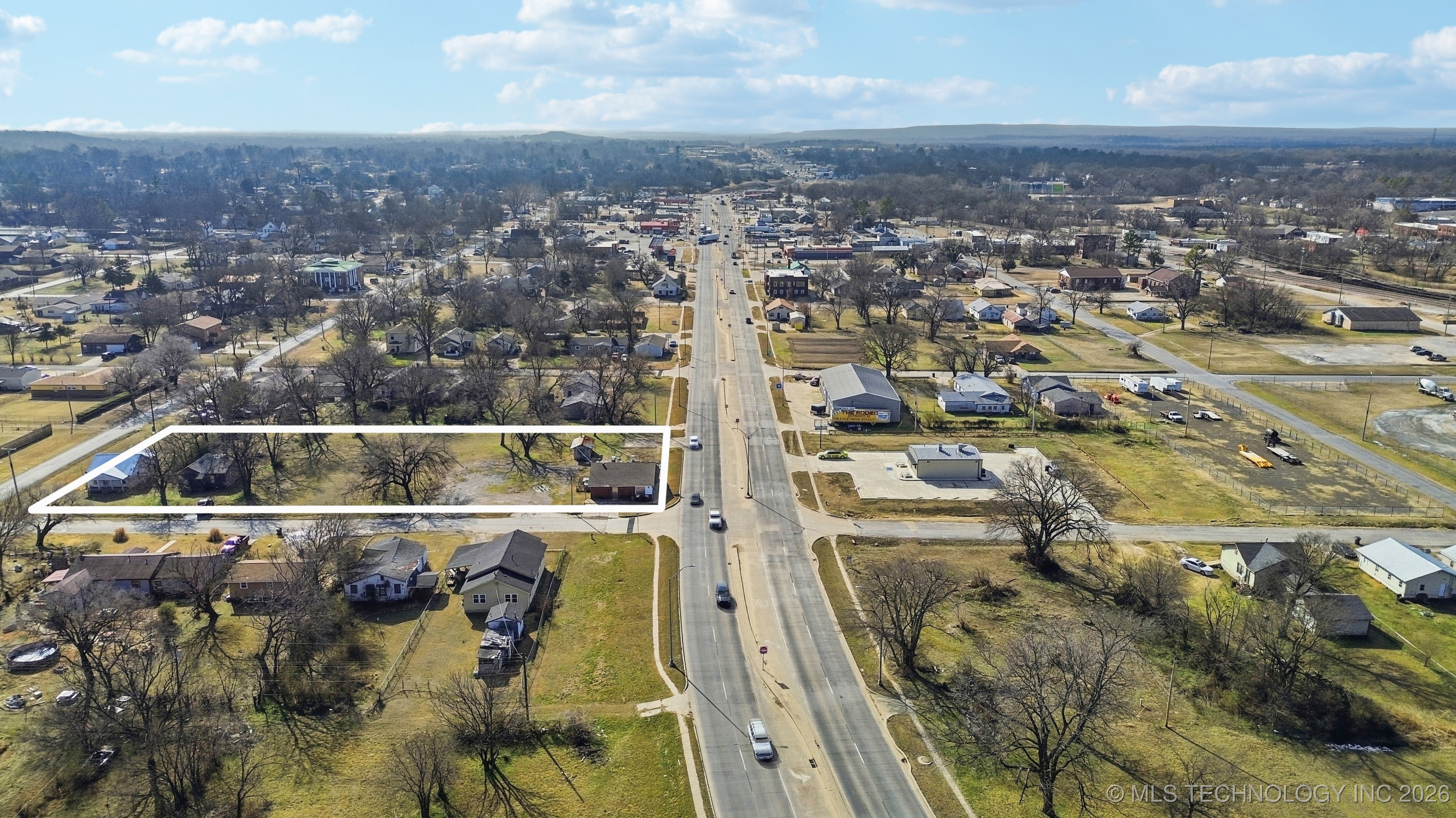 419 N Wood Drive Property Photo 14