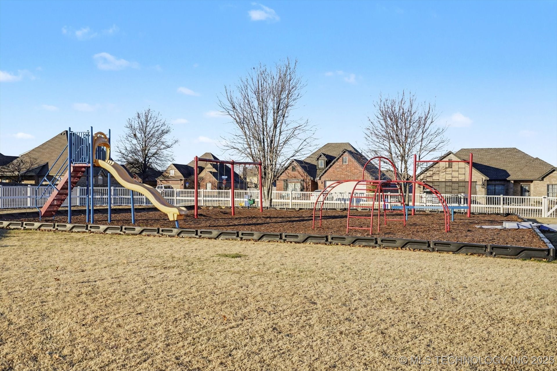 2619 S 14th Place Property Photo 27