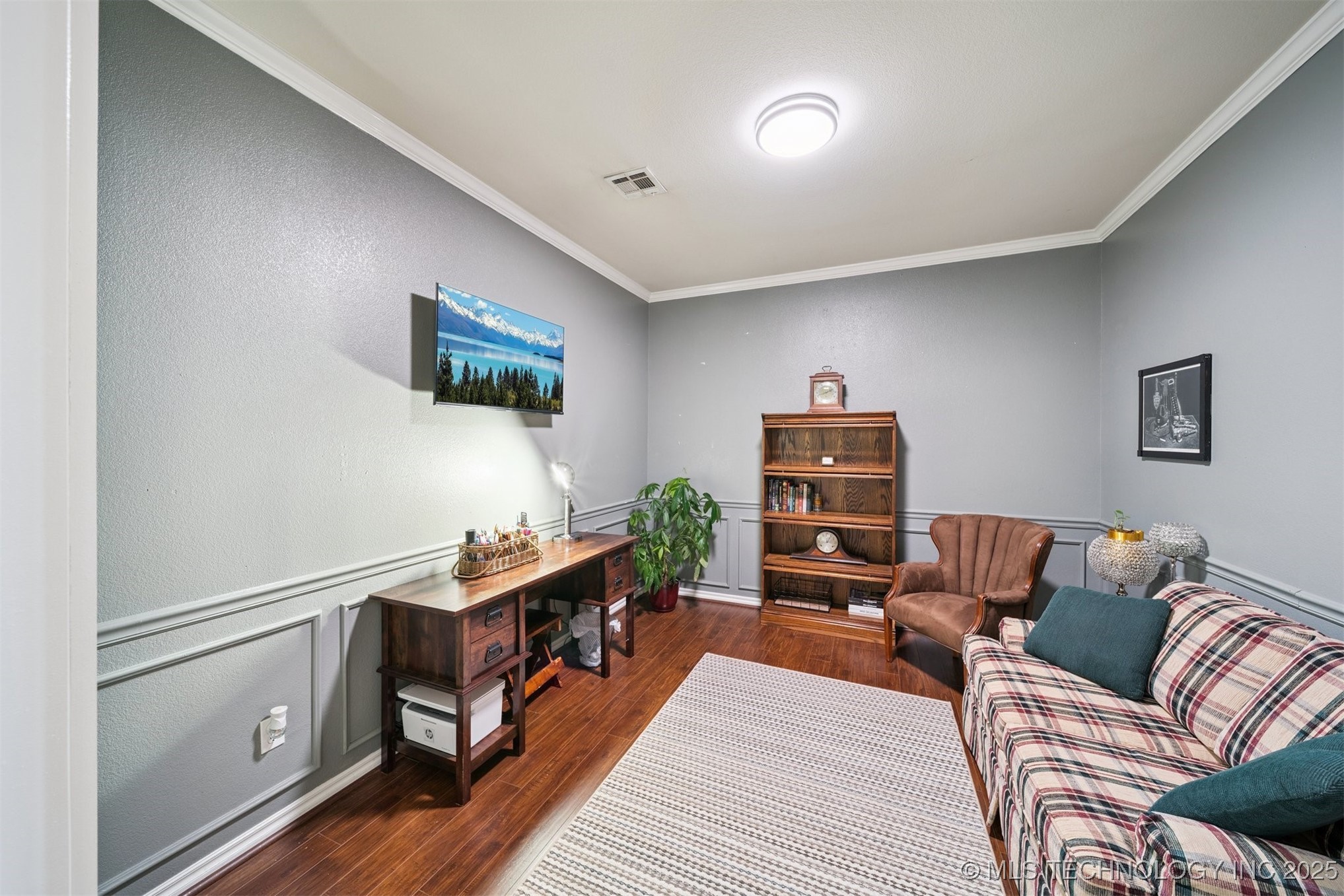 2016 Graham Avenue Property Photo 10