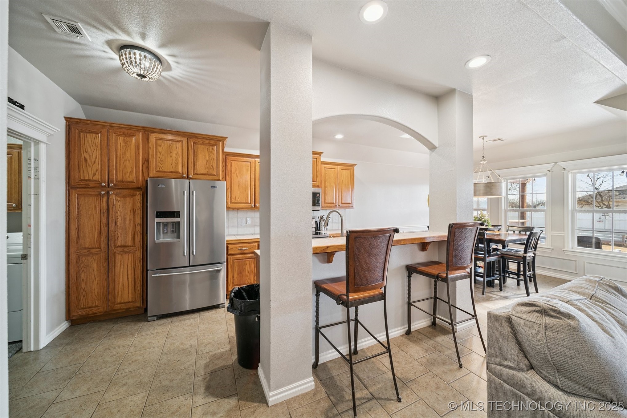 2016 Graham Avenue Property Photo 15