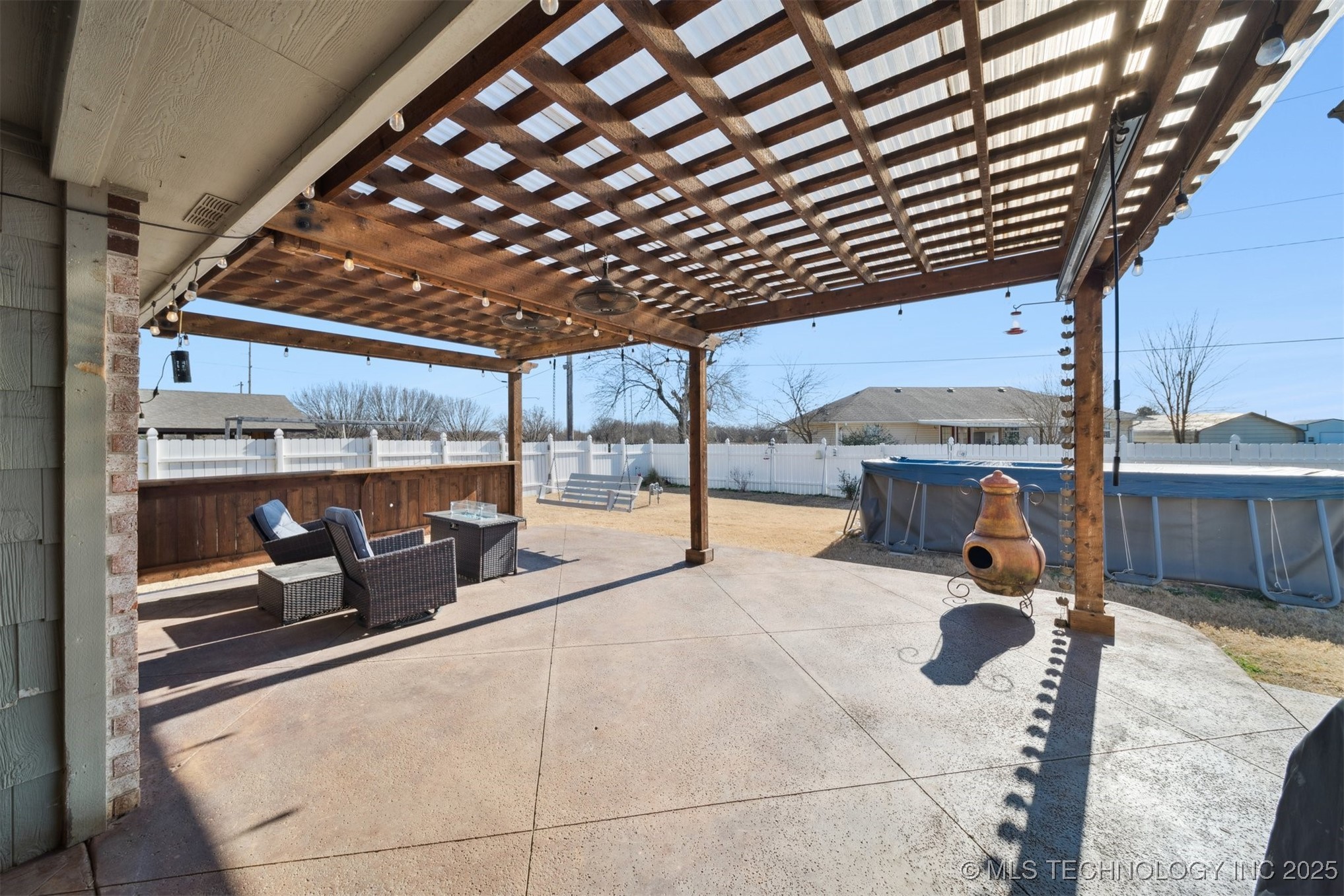 2016 Graham Avenue Property Photo 31