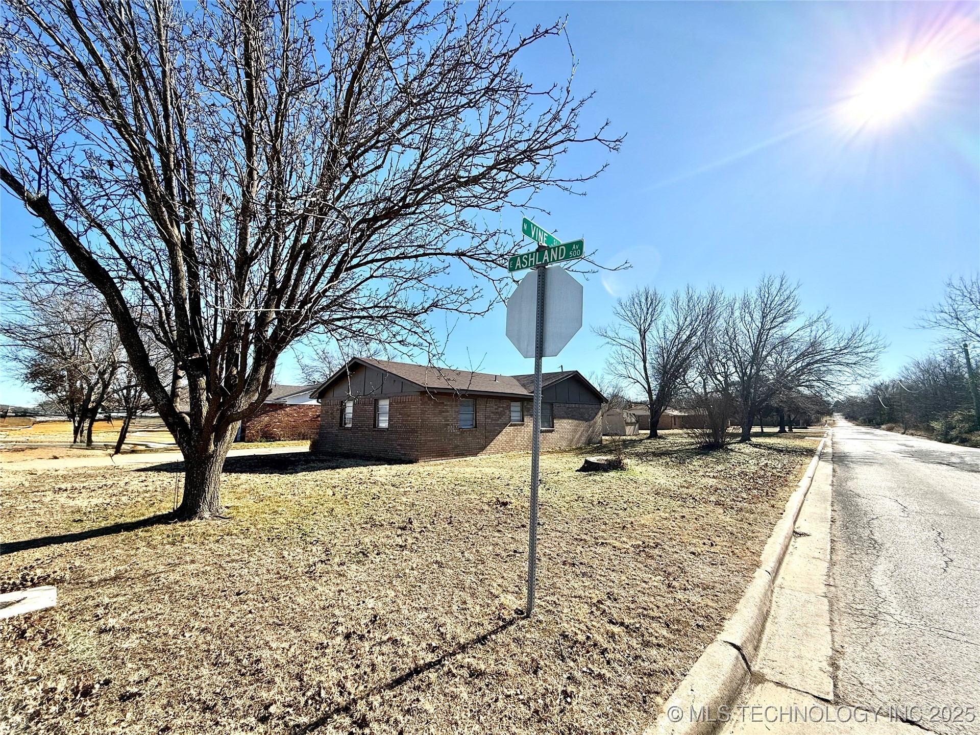510 E Ashland Property Photo 16